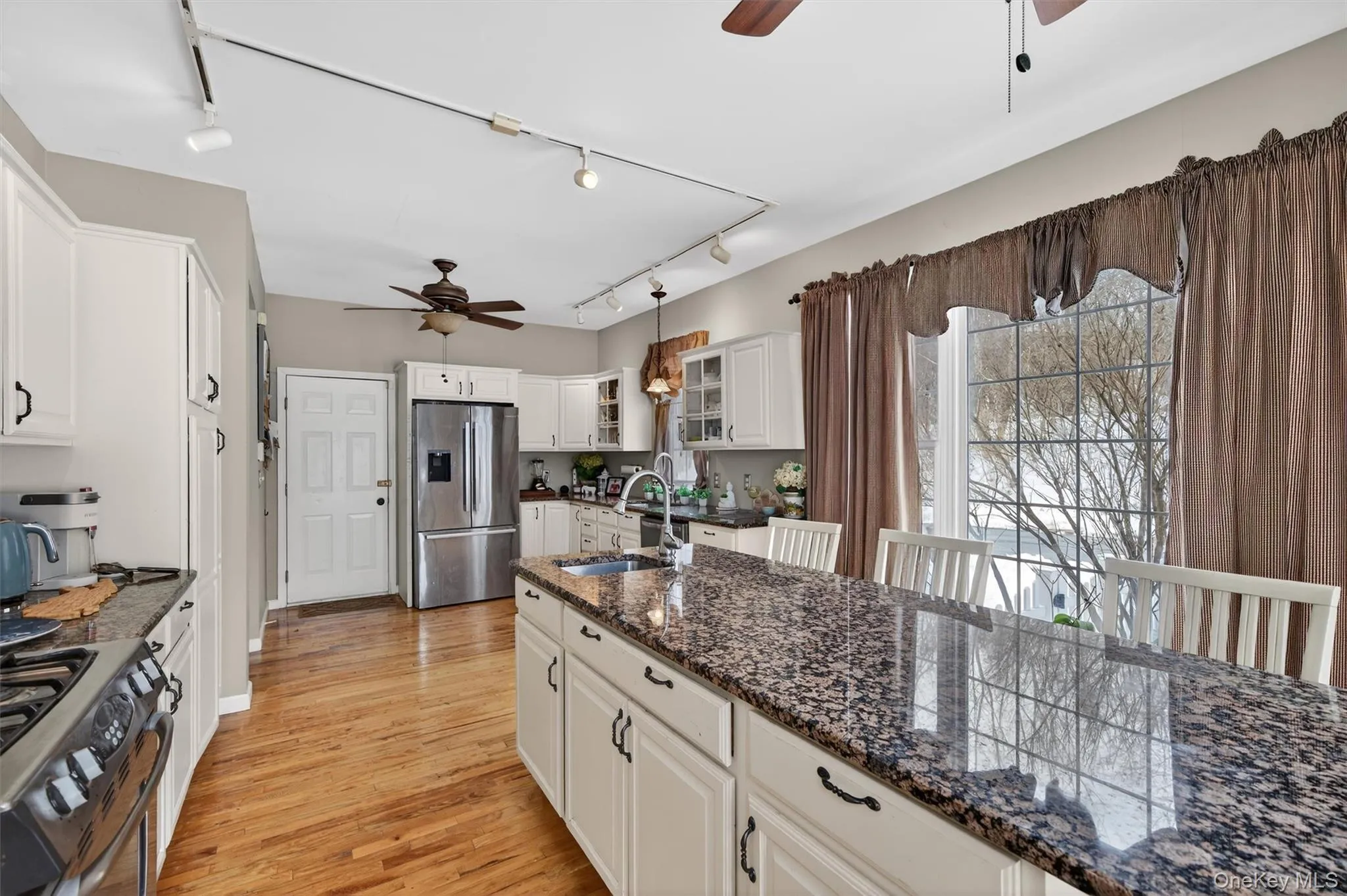 32 Woodstock Lane, Middletown, NY, 3 Bedrooms Bedrooms, 7 Rooms Rooms,2 BathroomsBathrooms,Residential,For Rent,Woodstock,0,962240 32 Woodstock Lane, Middletown, NY, 3 Bedrooms Bedrooms, 7 Rooms Rooms,2 BathroomsBathrooms,Residential,For Rent,Woodstock,0,962240