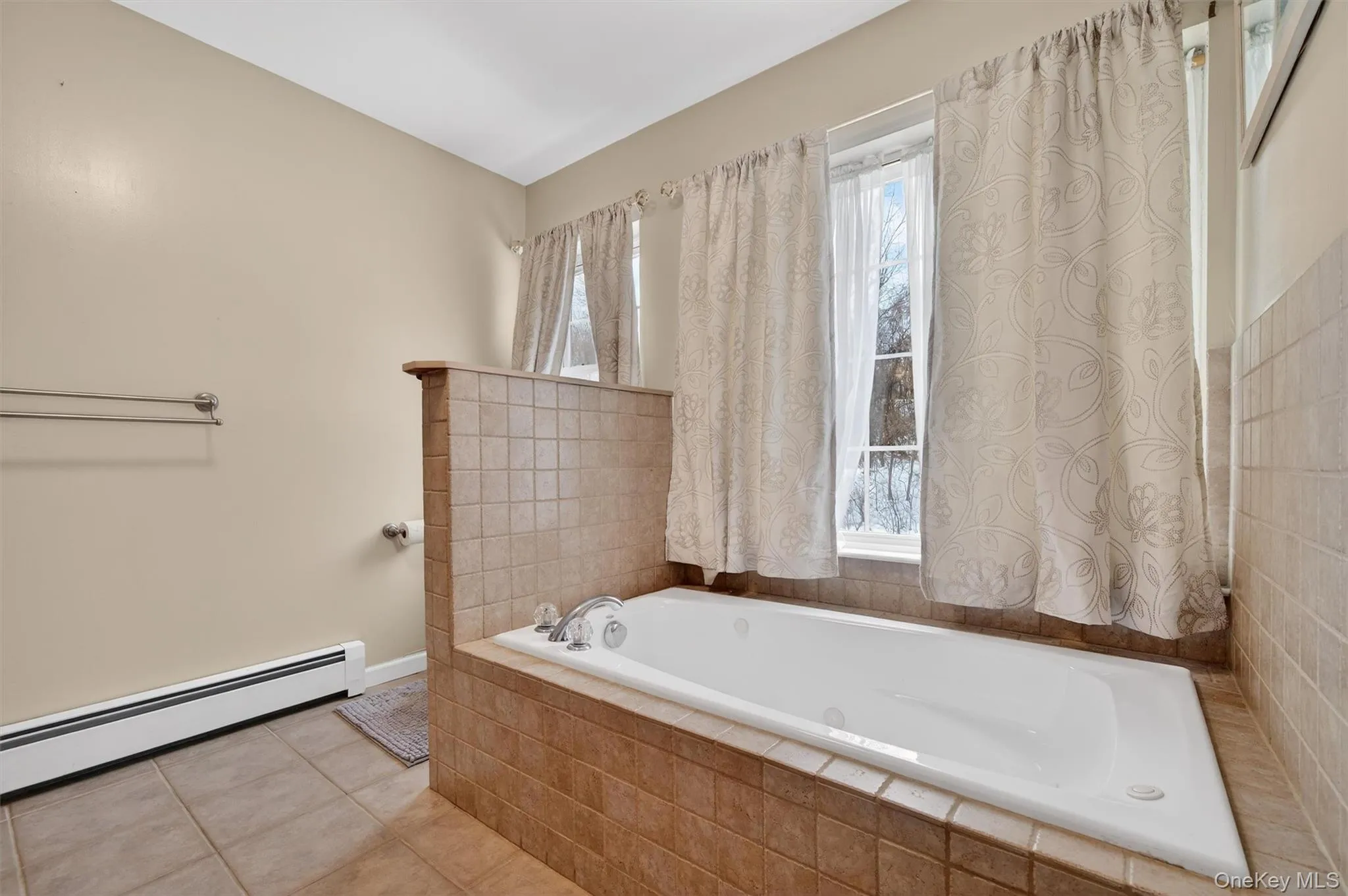 32 Woodstock Lane, Middletown, NY, 3 Bedrooms Bedrooms, 7 Rooms Rooms,2 BathroomsBathrooms,Residential,For Rent,Woodstock,0,962240 32 Woodstock Lane, Middletown, NY, 3 Bedrooms Bedrooms, 7 Rooms Rooms,2 BathroomsBathrooms,Residential,For Rent,Woodstock,0,962240