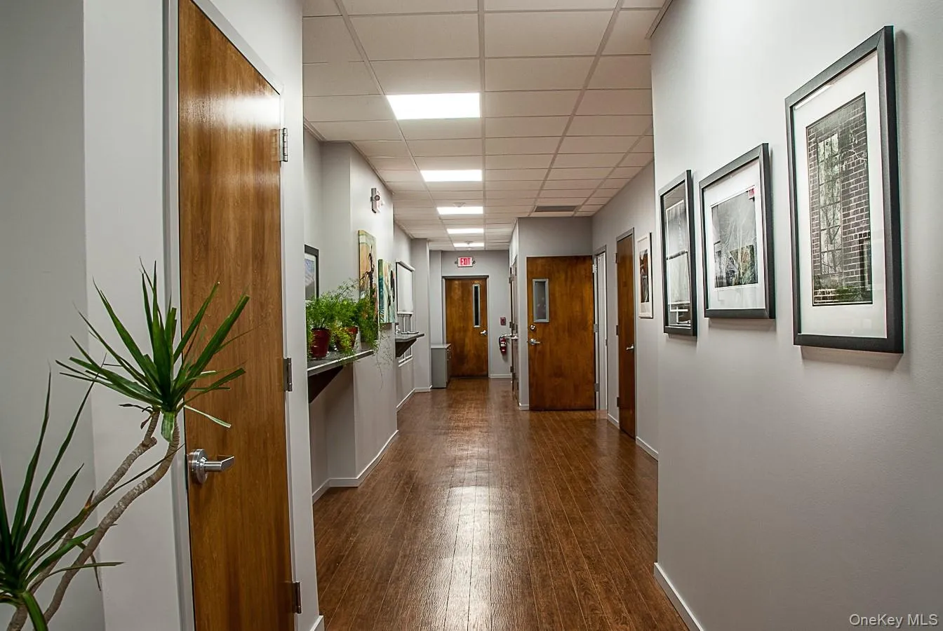 30 Main Street, Riverhead, NY, ,Commercial Lease,For Rent,Main,0,962256 30 Main Street, Riverhead, NY, ,Commercial Lease,For Rent,Main,0,962256