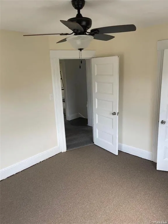 40 Southard Avenue, Hempstead, NY, 2 Bedrooms Bedrooms, 5 Rooms Rooms,1 BathroomBathrooms,Residential Lease,For Rent,Southard,0,962257 40 Southard Avenue, Hempstead, NY, 2 Bedrooms Bedrooms, 5 Rooms Rooms,1 BathroomBathrooms,Residential Lease,For Rent,Southard,0,962257
