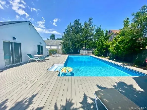 16 Osceola Lane, Southampton, NY, 2 Bedrooms Bedrooms, 4 Rooms Rooms,1 BathroomBathrooms,Residential Lease,For Rent,Osceola,0,962264 16 Osceola Lane, Southampton, NY, 2 Bedrooms Bedrooms, 4 Rooms Rooms,1 BathroomBathrooms,Residential Lease,For Rent,Osceola,0,962264