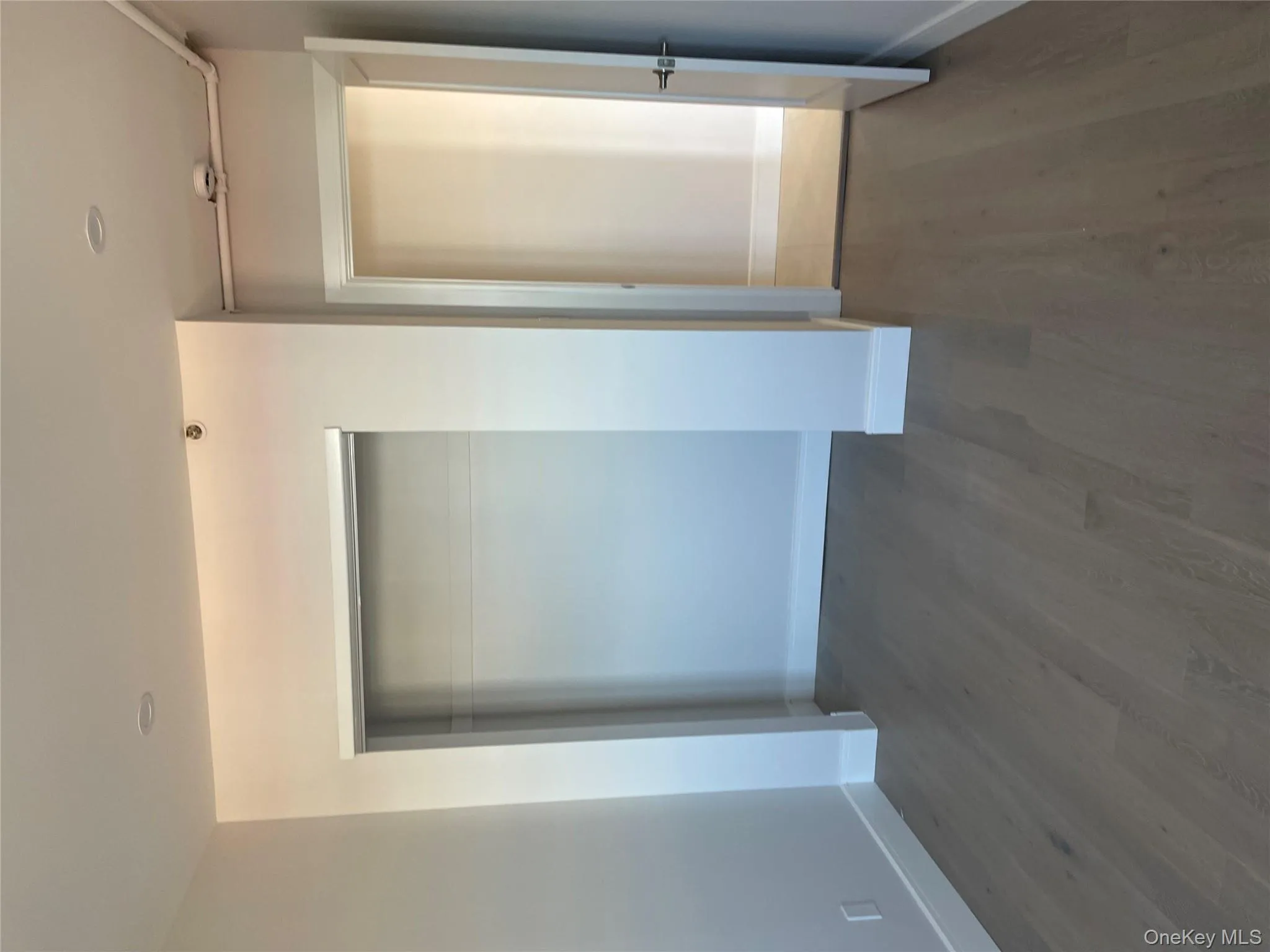 320 Post Avenue, North Hempstead, NY, 1 Bedroom Bedrooms, 3 Rooms Rooms,1 BathroomBathrooms,Residential Lease,For Rent,Post,0,962290 320 Post Avenue, North Hempstead, NY, 1 Bedroom Bedrooms, 3 Rooms Rooms,1 BathroomBathrooms,Residential Lease,For Rent,Post,0,962290