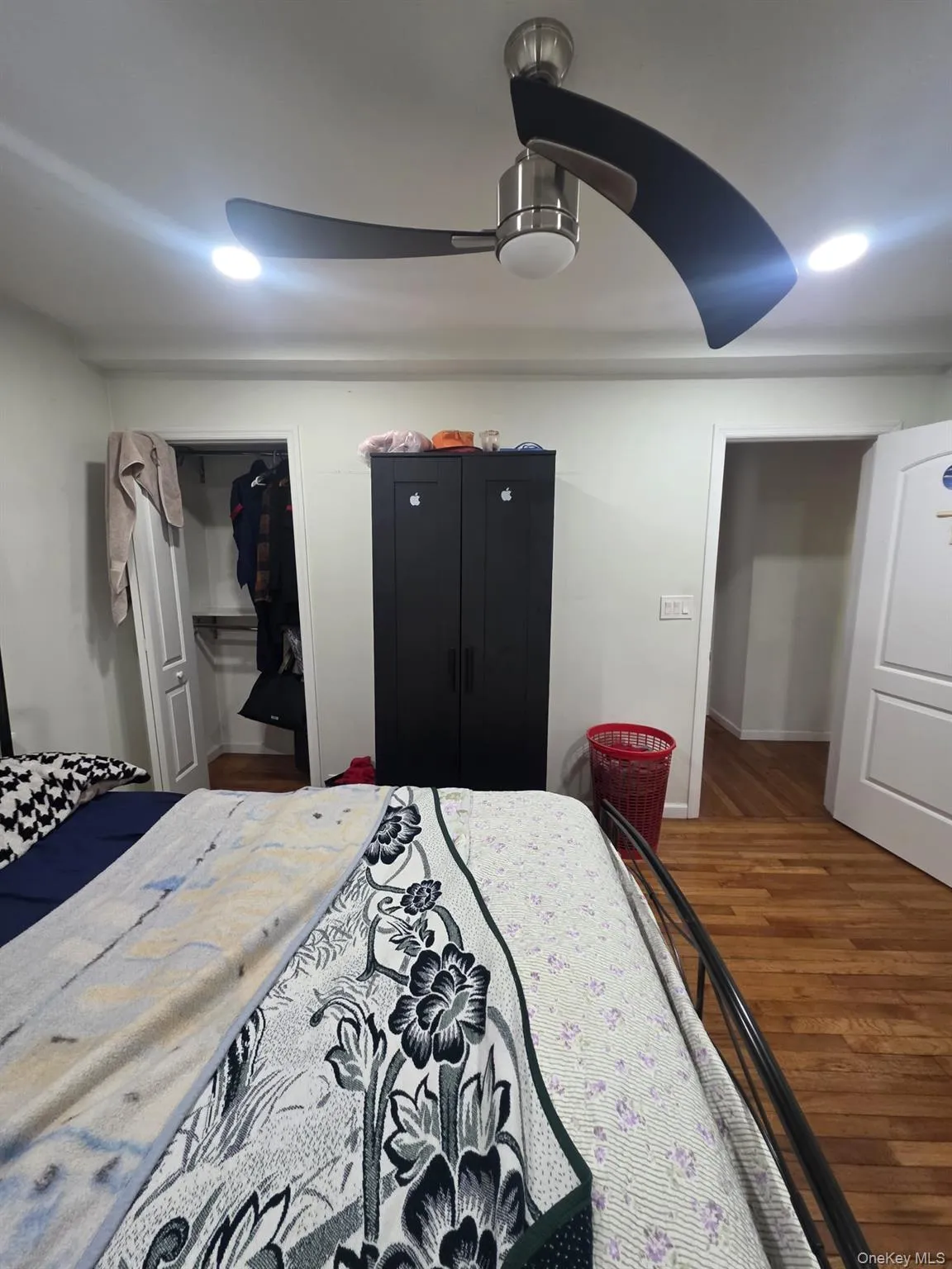 18315 145th Drive, New York, NY, 2 Bedrooms Bedrooms, 6 Rooms Rooms,1 BathroomBathrooms,Residential Lease,For Rent,145th,0,962319 18315 145th Drive, New York, NY, 2 Bedrooms Bedrooms, 6 Rooms Rooms,1 BathroomBathrooms,Residential Lease,For Rent,145th,0,962319