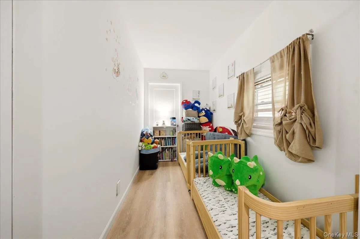 133B Edgewater Park, New York, NY, 2 Bedrooms Bedrooms, 6 Rooms Rooms,1 BathroomBathrooms,Residential,For Rent,Edgewater,0,962330 133B Edgewater Park, New York, NY, 2 Bedrooms Bedrooms, 6 Rooms Rooms,1 BathroomBathrooms,Residential,For Rent,Edgewater,0,962330