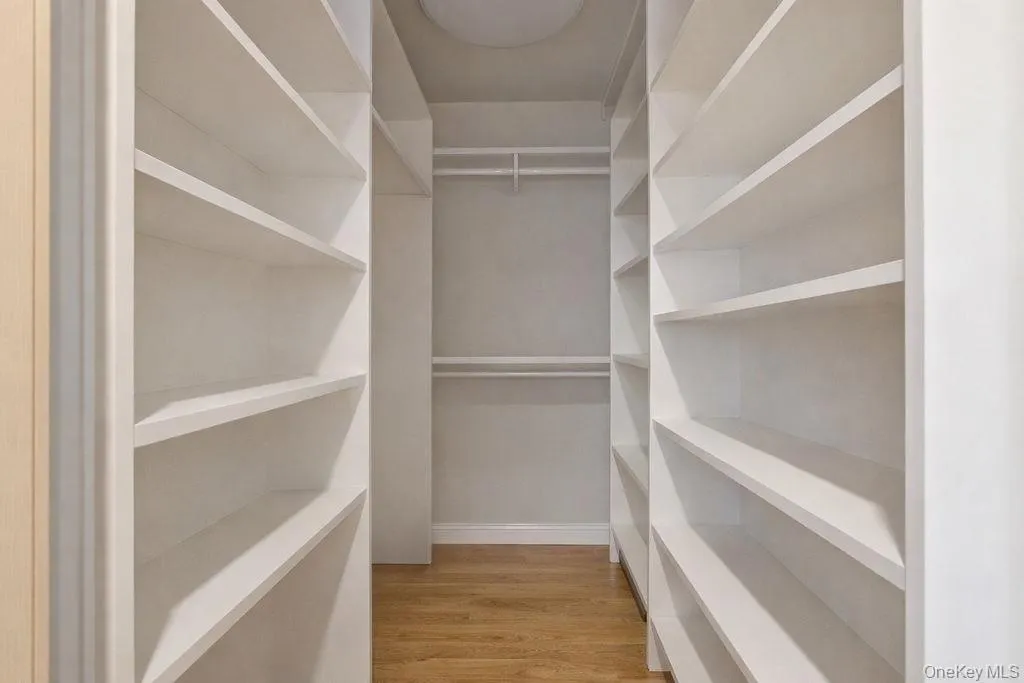 164-14 85th Street, New York, NY, 4 Bedrooms Bedrooms, 8 Rooms Rooms,3 BathroomsBathrooms,Residential,For Rent,85th,0,962332 164-14 85th Street, New York, NY, 4 Bedrooms Bedrooms, 8 Rooms Rooms,3 BathroomsBathrooms,Residential,For Rent,85th,0,962332