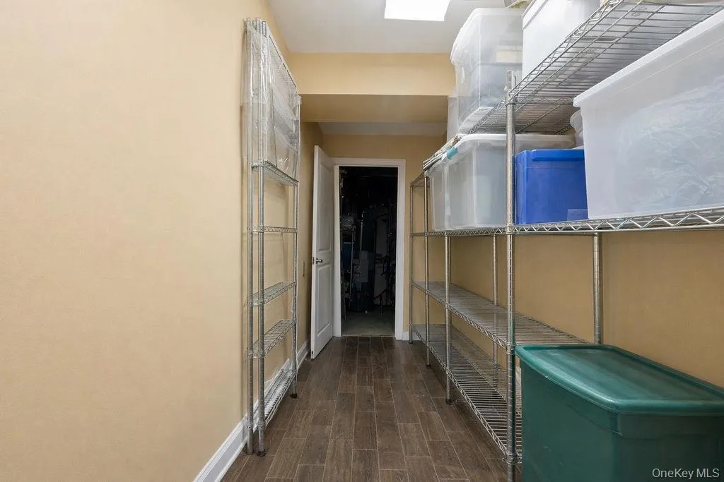 164-14 85th Street, New York, NY, 4 Bedrooms Bedrooms, 8 Rooms Rooms,3 BathroomsBathrooms,Residential,For Rent,85th,0,962332 164-14 85th Street, New York, NY, 4 Bedrooms Bedrooms, 8 Rooms Rooms,3 BathroomsBathrooms,Residential,For Rent,85th,0,962332