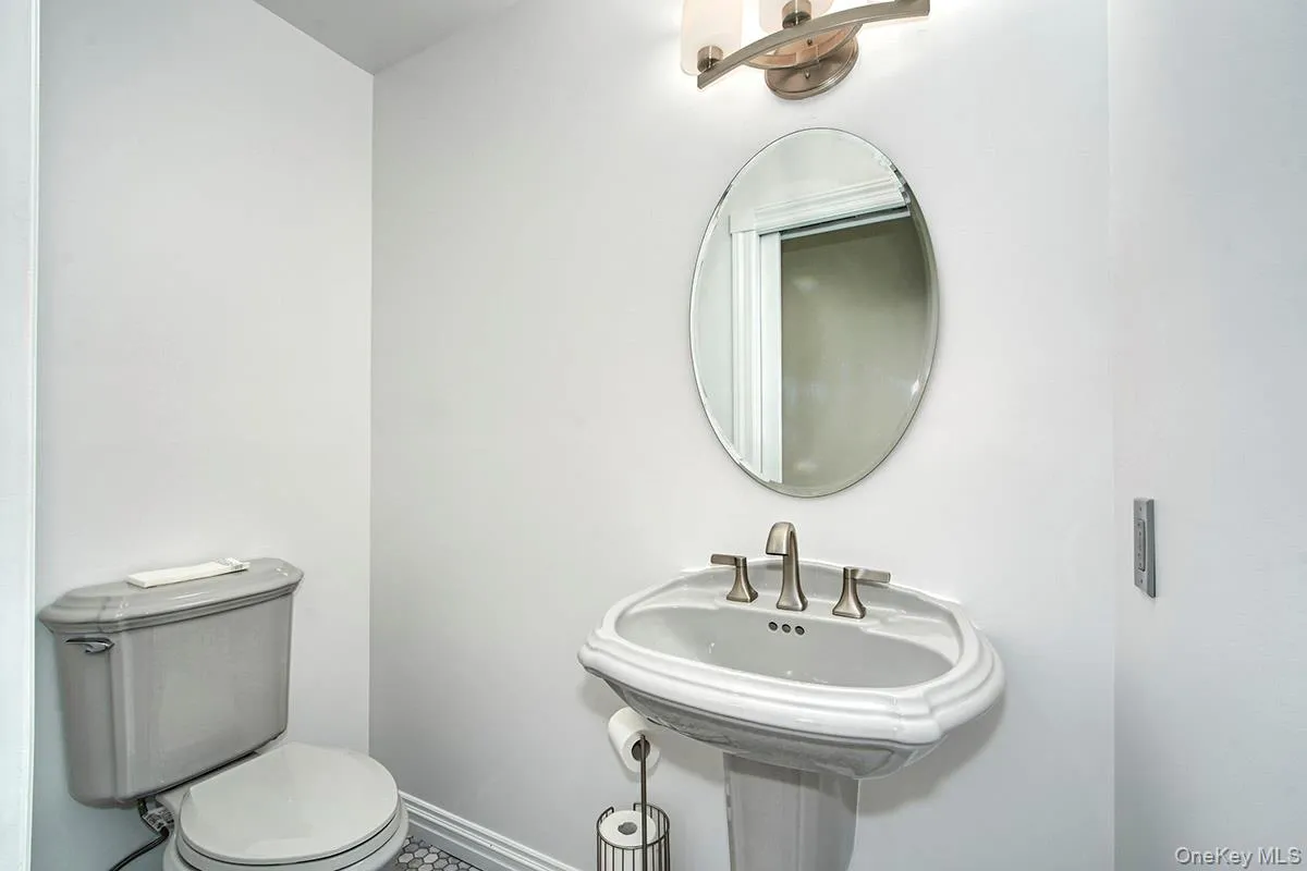 Powder Room Powder Room