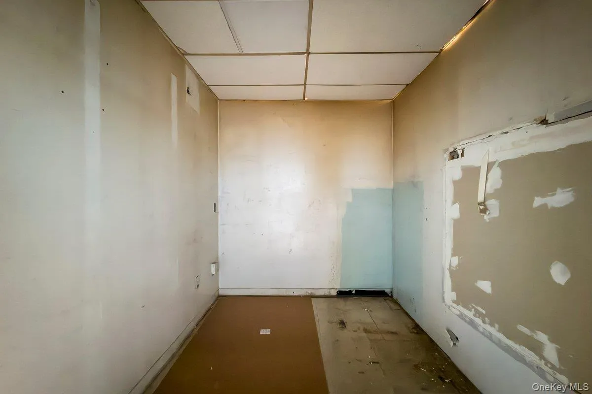 93-45A 104th Street, New York, NY, ,Commercial Lease,For Rent,104th,0,962341 93-45A 104th Street, New York, NY, ,Commercial Lease,For Rent,104th,0,962341