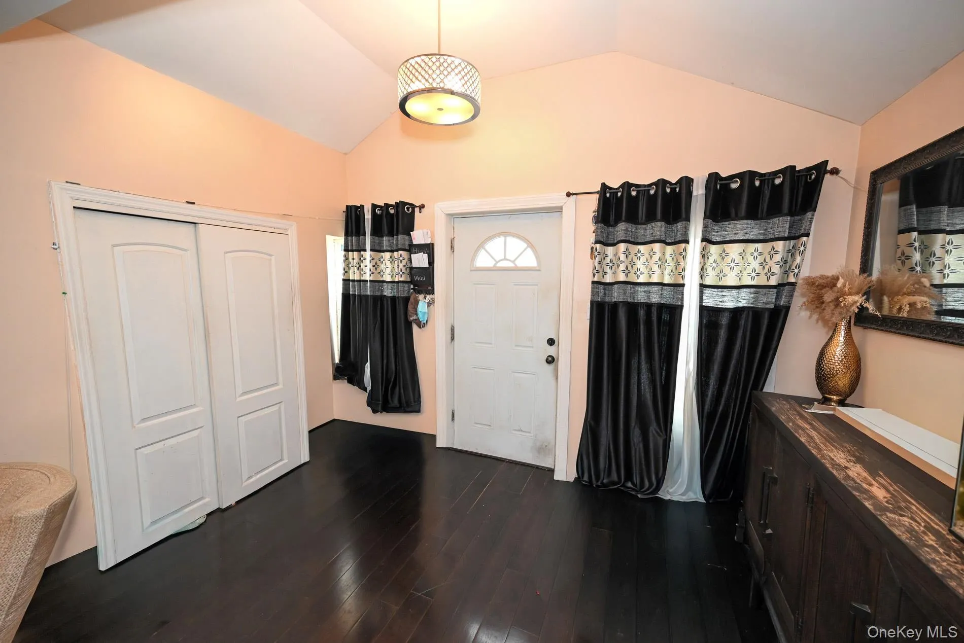 13337 118th Street, New York, NY, 3 Bedrooms Bedrooms, 10 Rooms Rooms,2 BathroomsBathrooms,Residential,For Rent,118th,0,962348 13337 118th Street, New York, NY, 3 Bedrooms Bedrooms, 10 Rooms Rooms,2 BathroomsBathrooms,Residential,For Rent,118th,0,962348