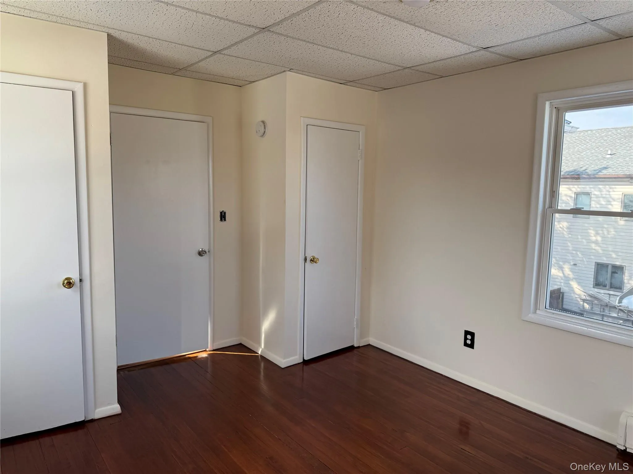 61 Nassau Avenue, Glen Cove, NY, 2 Bedrooms Bedrooms, 5 Rooms Rooms,1 BathroomBathrooms,Residential Lease,For Rent,Nassau,0,962355 61 Nassau Avenue, Glen Cove, NY, 2 Bedrooms Bedrooms, 5 Rooms Rooms,1 BathroomBathrooms,Residential Lease,For Rent,Nassau,0,962355