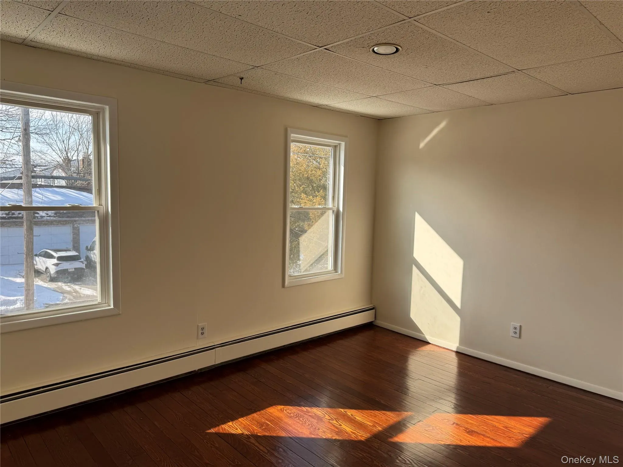 61 Nassau Avenue, Glen Cove, NY, 2 Bedrooms Bedrooms, 5 Rooms Rooms,1 BathroomBathrooms,Residential Lease,For Rent,Nassau,0,962355 61 Nassau Avenue, Glen Cove, NY, 2 Bedrooms Bedrooms, 5 Rooms Rooms,1 BathroomBathrooms,Residential Lease,For Rent,Nassau,0,962355