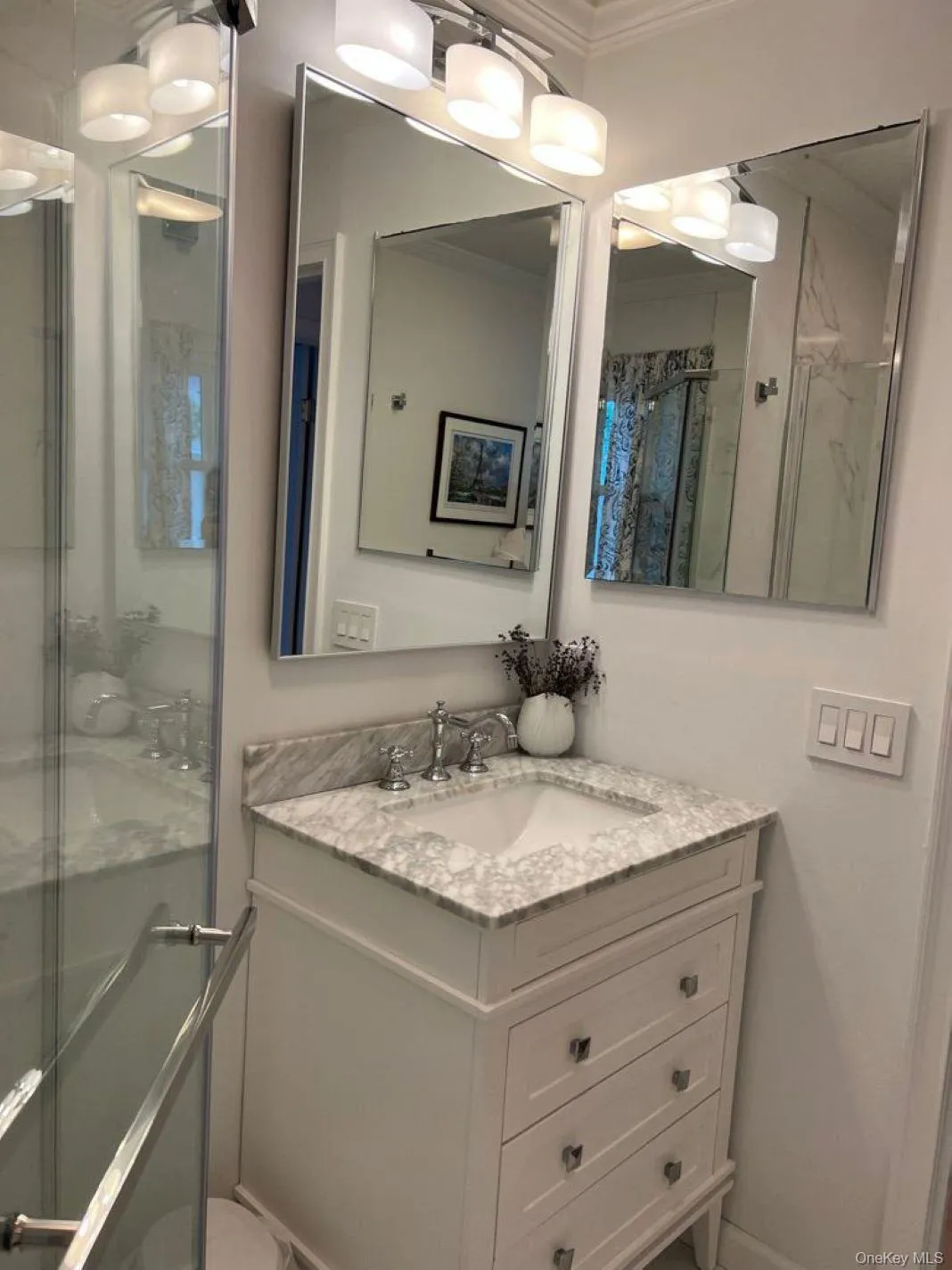 3 Clinton Avenue, Southampton, NY, 2 Bedrooms Bedrooms, 5 Rooms Rooms,1 BathroomBathrooms,Residential Lease,For Rent,Clinton,0,962367 3 Clinton Avenue, Southampton, NY, 2 Bedrooms Bedrooms, 5 Rooms Rooms,1 BathroomBathrooms,Residential Lease,For Rent,Clinton,0,962367
