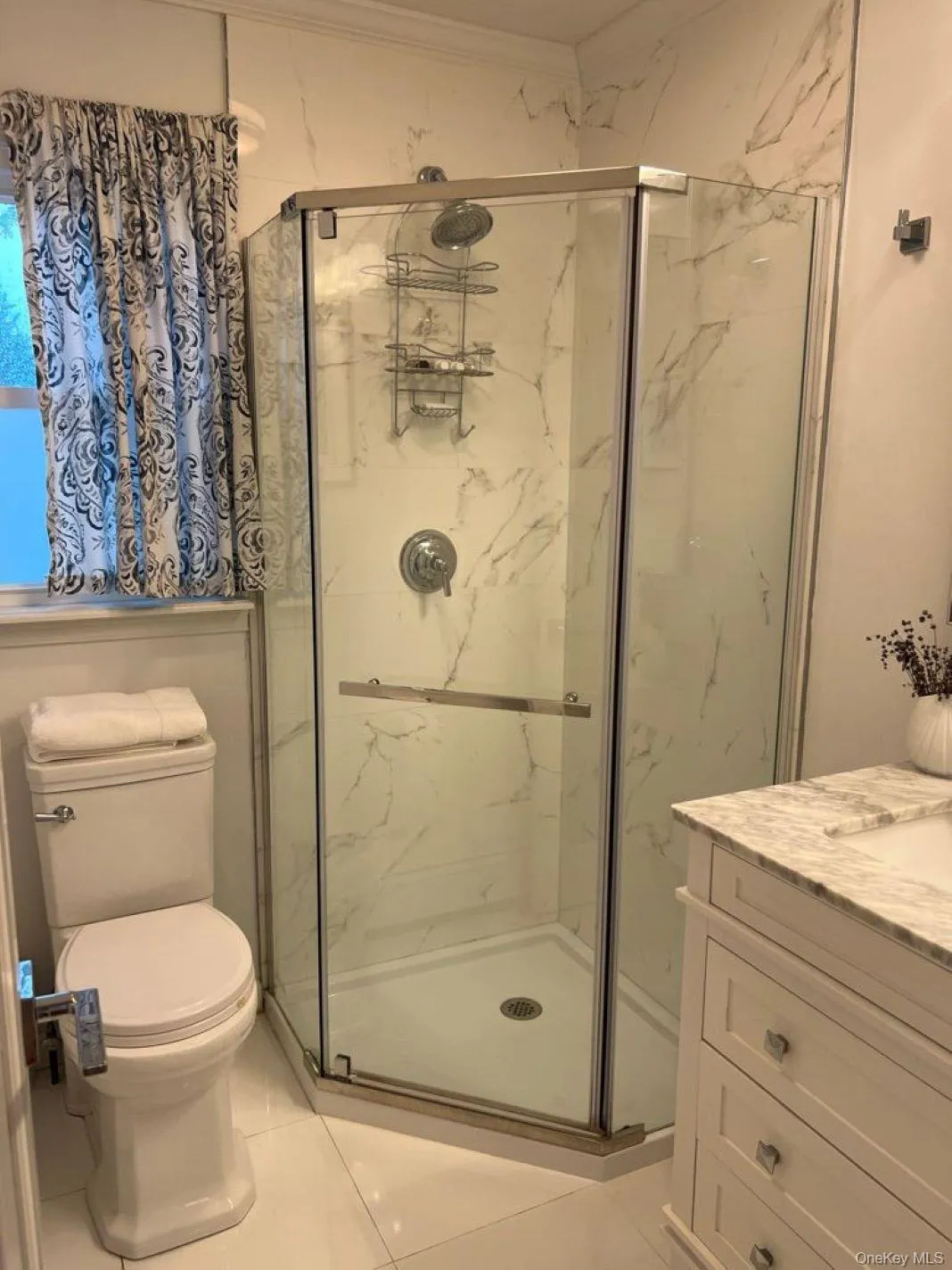 3 Clinton Avenue, Southampton, NY, 2 Bedrooms Bedrooms, 5 Rooms Rooms,1 BathroomBathrooms,Residential Lease,For Rent,Clinton,0,962367 3 Clinton Avenue, Southampton, NY, 2 Bedrooms Bedrooms, 5 Rooms Rooms,1 BathroomBathrooms,Residential Lease,For Rent,Clinton,0,962367