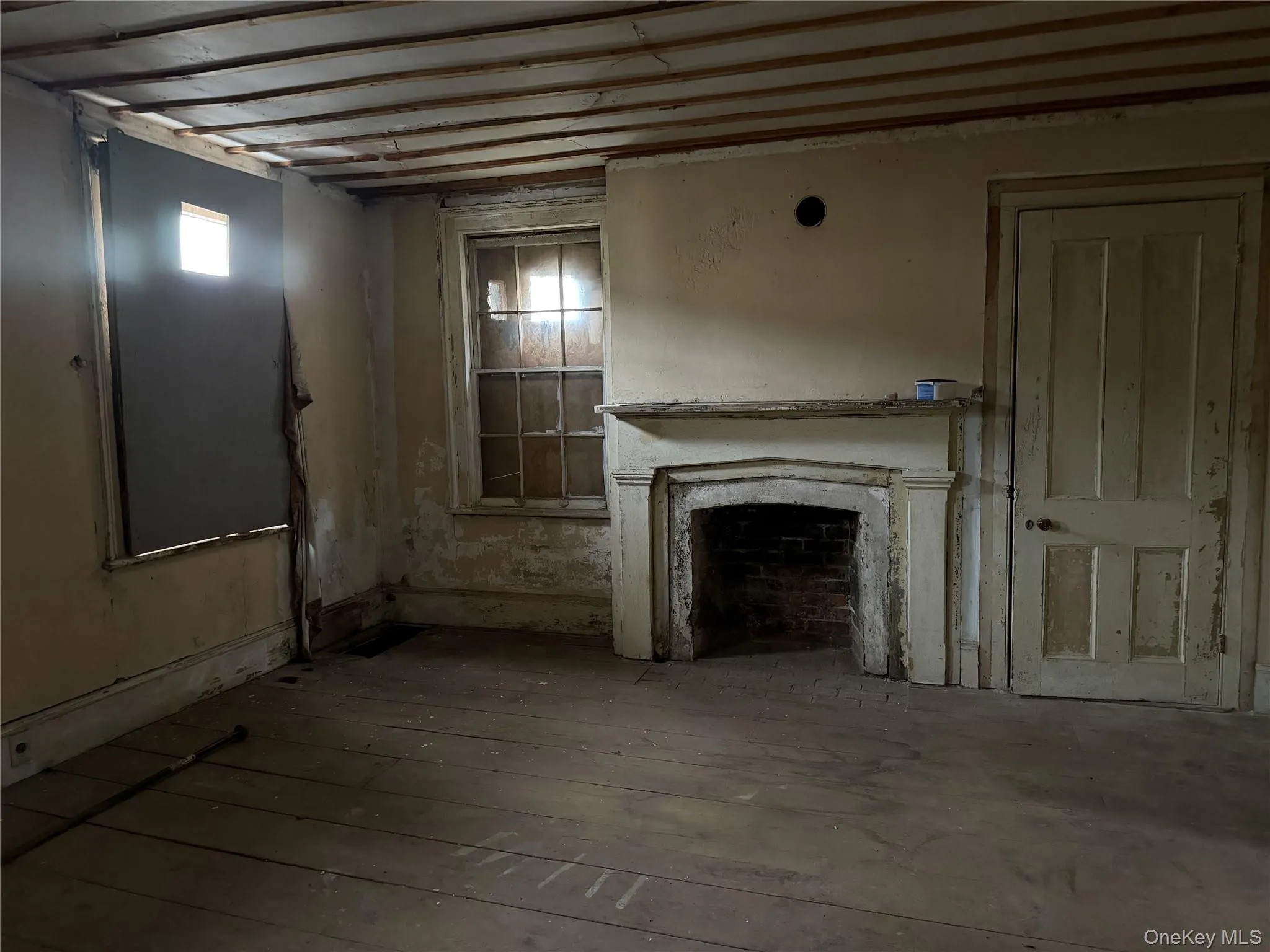 169 Chambers Street, Newburgh (city), NY, 4 Bedrooms Bedrooms, 8 Rooms Rooms,2 BathroomsBathrooms,Residential,For Rent,Chambers,0,KEY962368 169 Chambers Street, Newburgh (city), NY, 4 Bedrooms Bedrooms, 8 Rooms Rooms,2 BathroomsBathrooms,Residential,For Rent,Chambers,0,KEY962368