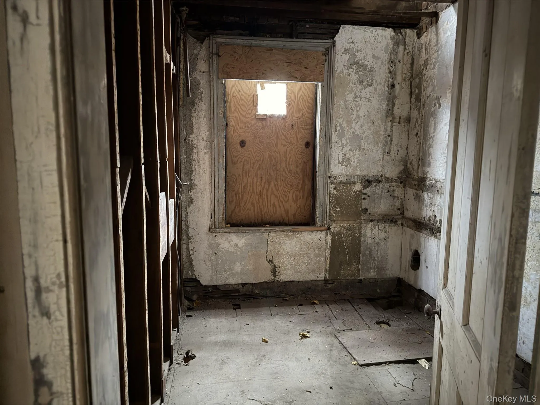 169 Chambers Street, Newburgh (city), NY, 4 Bedrooms Bedrooms, 8 Rooms Rooms,2 BathroomsBathrooms,Residential,For Rent,Chambers,0,KEY962368 169 Chambers Street, Newburgh (city), NY, 4 Bedrooms Bedrooms, 8 Rooms Rooms,2 BathroomsBathrooms,Residential,For Rent,Chambers,0,KEY962368
