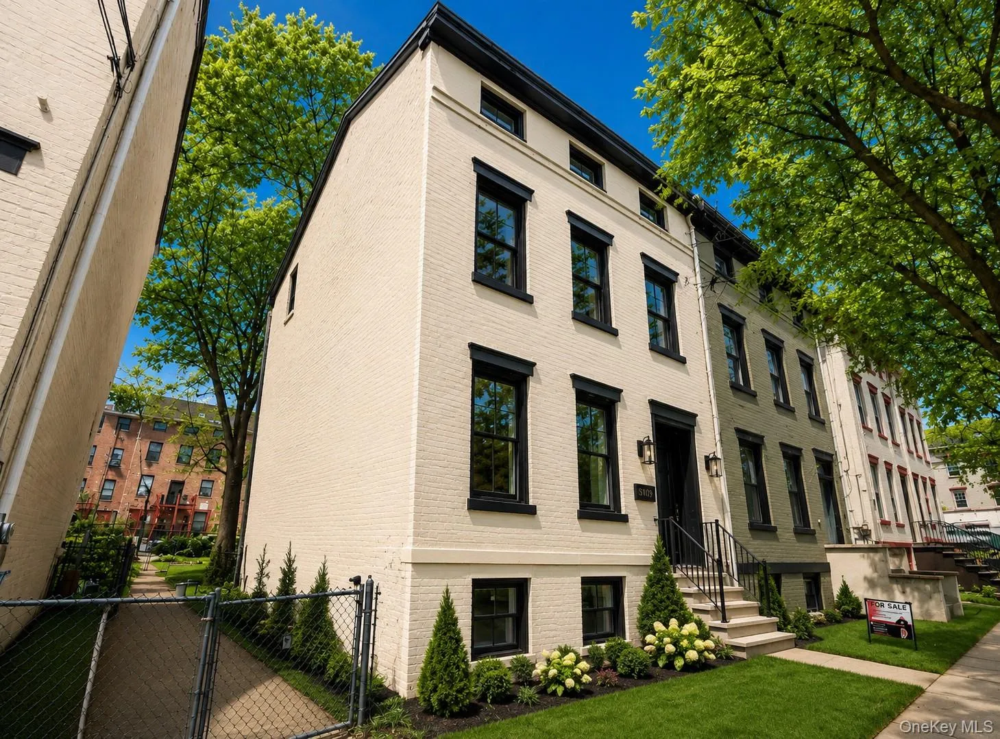 169 Chambers Street, Newburgh (city), NY, 6 Bedrooms Bedrooms, 16 Rooms Rooms,2 BathroomsBathrooms,Residential,For Rent,Chambers,0,962368 169 Chambers Street, Newburgh (city), NY, 6 Bedrooms Bedrooms, 16 Rooms Rooms,2 BathroomsBathrooms,Residential,For Rent,Chambers,0,962368