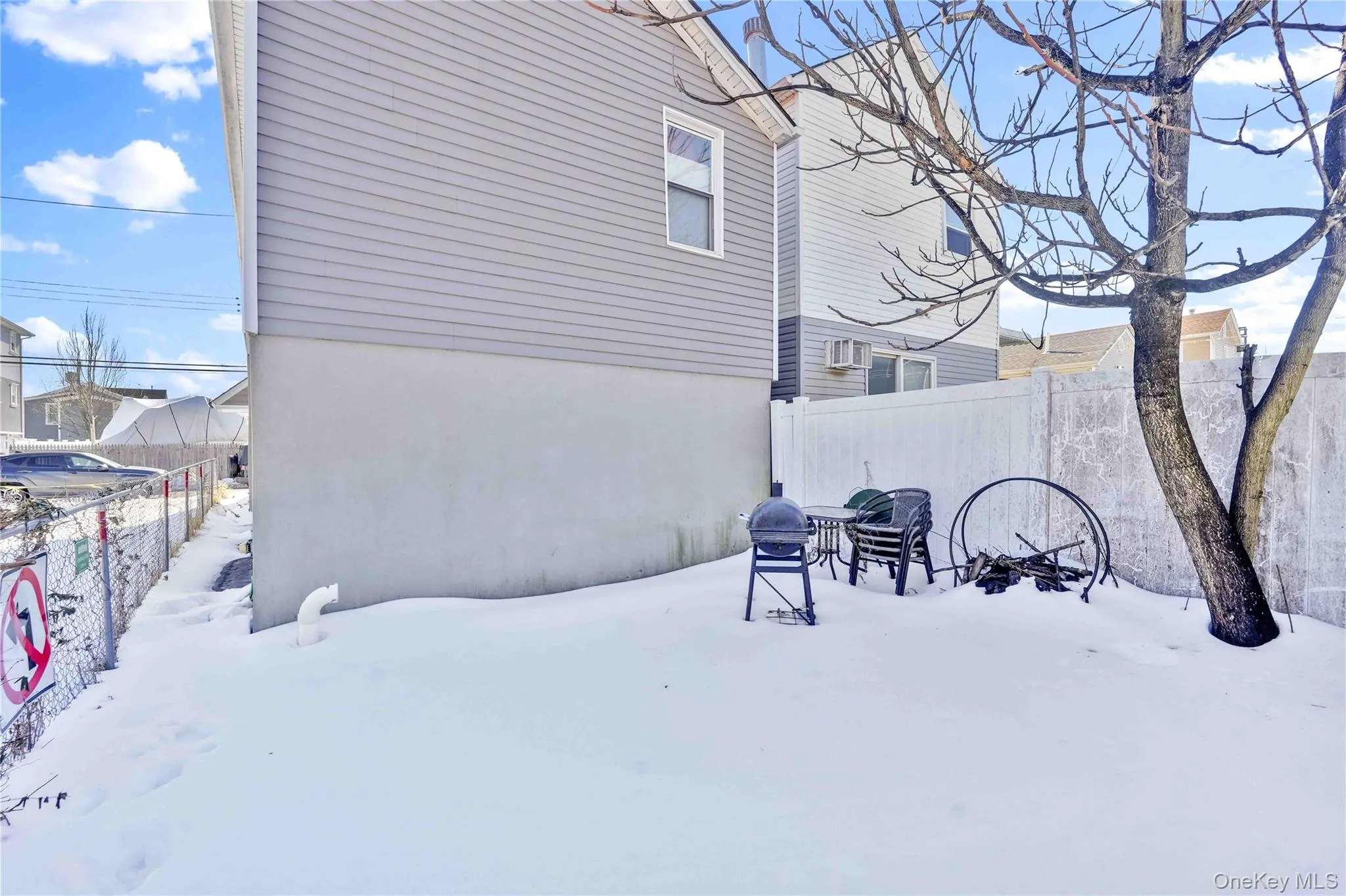 99-71 164th Avenue, New York, NY, 4 Bedrooms Bedrooms, 6 Rooms Rooms,2 BathroomsBathrooms,Residential,For Rent,164th,0,962374 99-71 164th Avenue, New York, NY, 4 Bedrooms Bedrooms, 6 Rooms Rooms,2 BathroomsBathrooms,Residential,For Rent,164th,0,962374