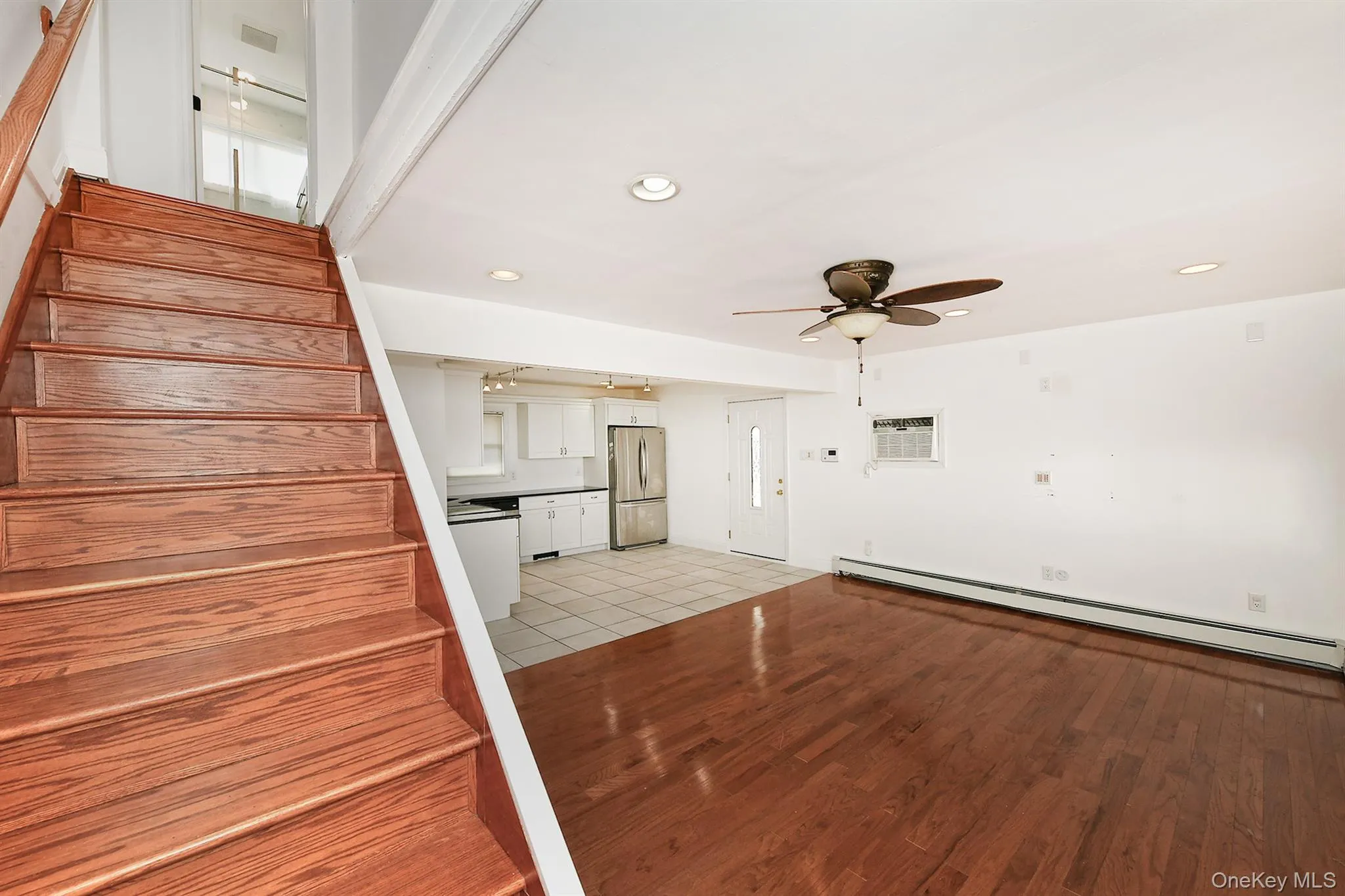 33 Robin, Hempstead, NY, 4 Bedrooms Bedrooms, 6 Rooms Rooms,2 BathroomsBathrooms,Residential Lease,For Rent,Robin,0,962384 33 Robin, Hempstead, NY, 4 Bedrooms Bedrooms, 6 Rooms Rooms,2 BathroomsBathrooms,Residential Lease,For Rent,Robin,0,962384