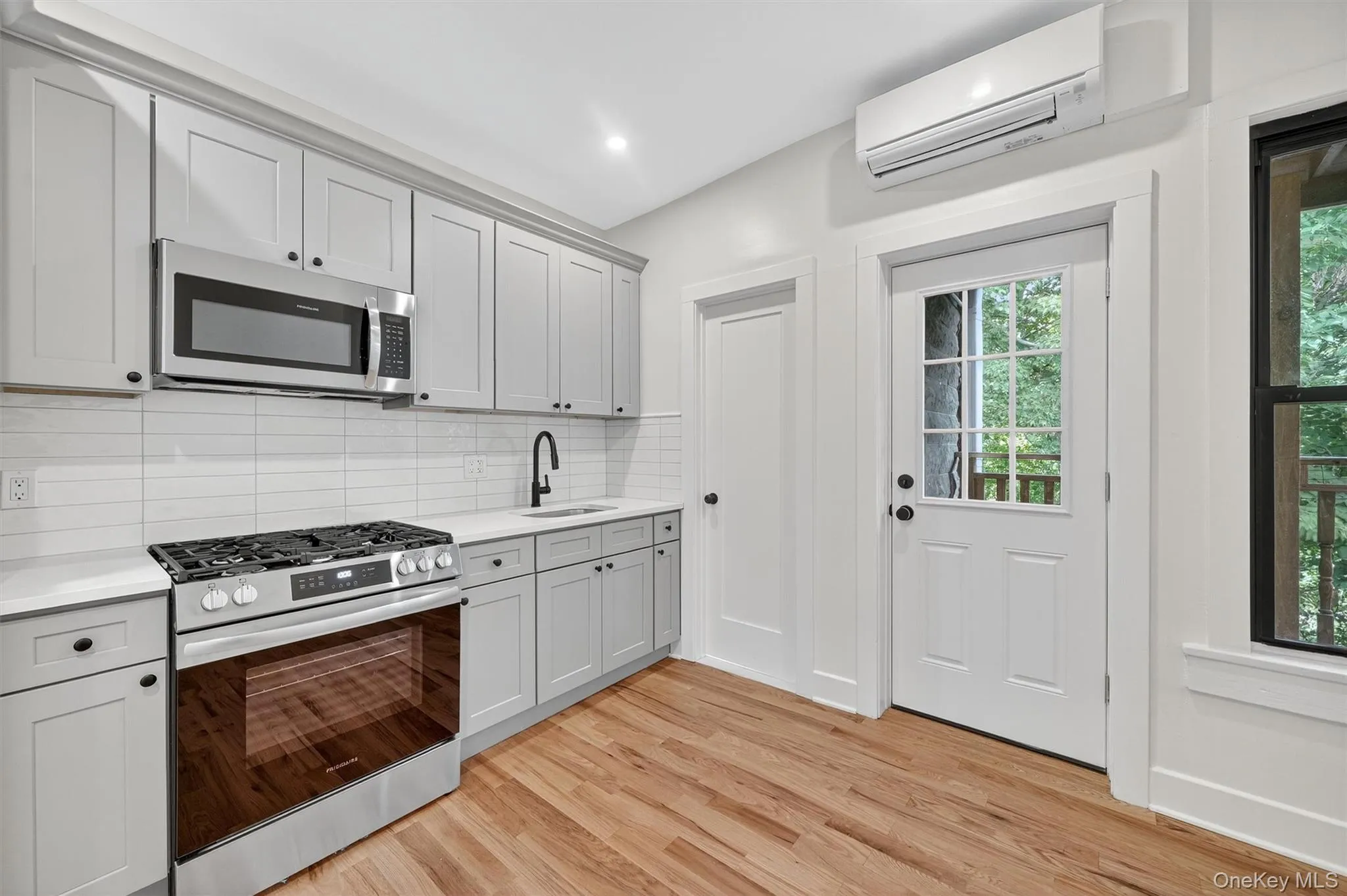 79 Main Street, Ossining, NY, 2 Bedrooms Bedrooms, 4 Rooms Rooms,1 BathroomBathrooms,Residential Lease,For Rent,Main,0,962396 79 Main Street, Ossining, NY, 2 Bedrooms Bedrooms, 4 Rooms Rooms,1 BathroomBathrooms,Residential Lease,For Rent,Main,0,962396