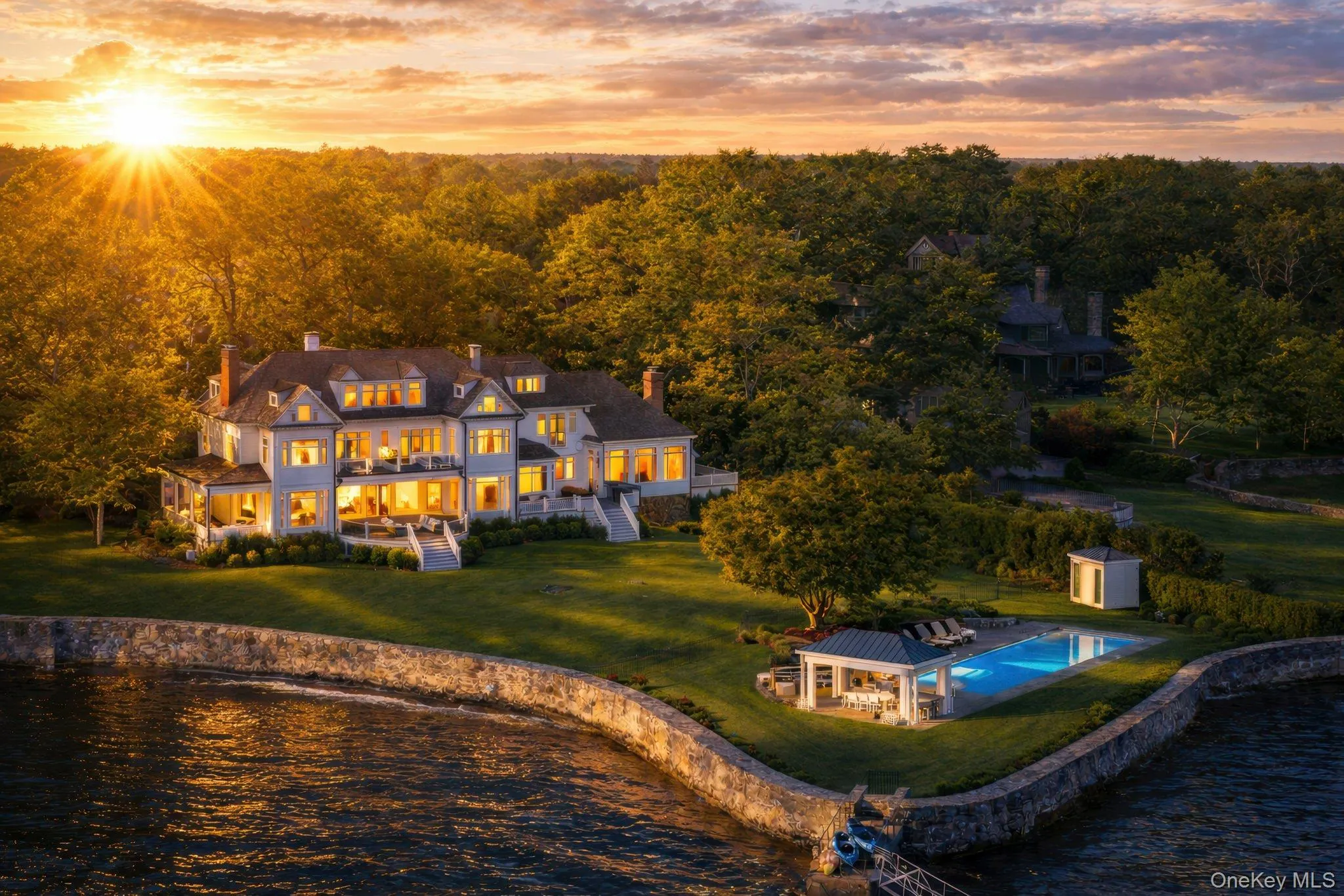 217 Hommocks Road, Mamaroneck, NY, 7 Bedrooms Bedrooms, 15 Rooms Rooms,9 BathroomsBathrooms,Residential,For Rent,Hommocks,0,962398 217 Hommocks Road, Mamaroneck, NY, 7 Bedrooms Bedrooms, 15 Rooms Rooms,9 BathroomsBathrooms,Residential,For Rent,Hommocks,0,962398