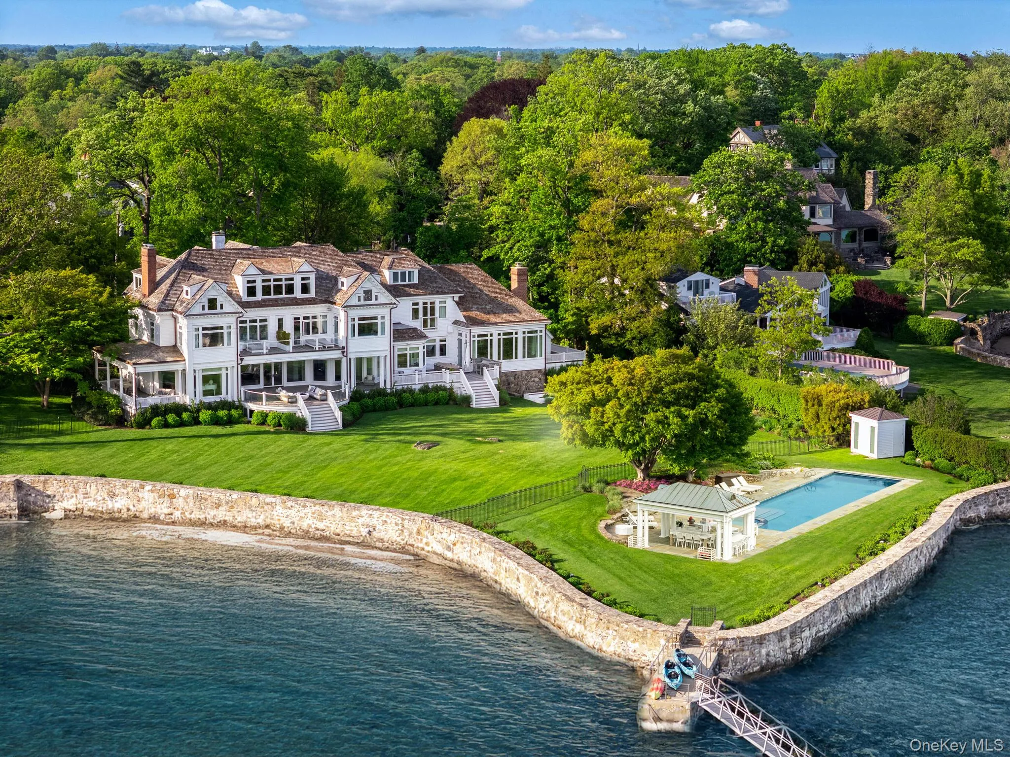 217 Hommocks Road, Mamaroneck, NY, 7 Bedrooms Bedrooms, 15 Rooms Rooms,9 BathroomsBathrooms,Residential,For Rent,Hommocks,0,962398 217 Hommocks Road, Mamaroneck, NY, 7 Bedrooms Bedrooms, 15 Rooms Rooms,9 BathroomsBathrooms,Residential,For Rent,Hommocks,0,962398