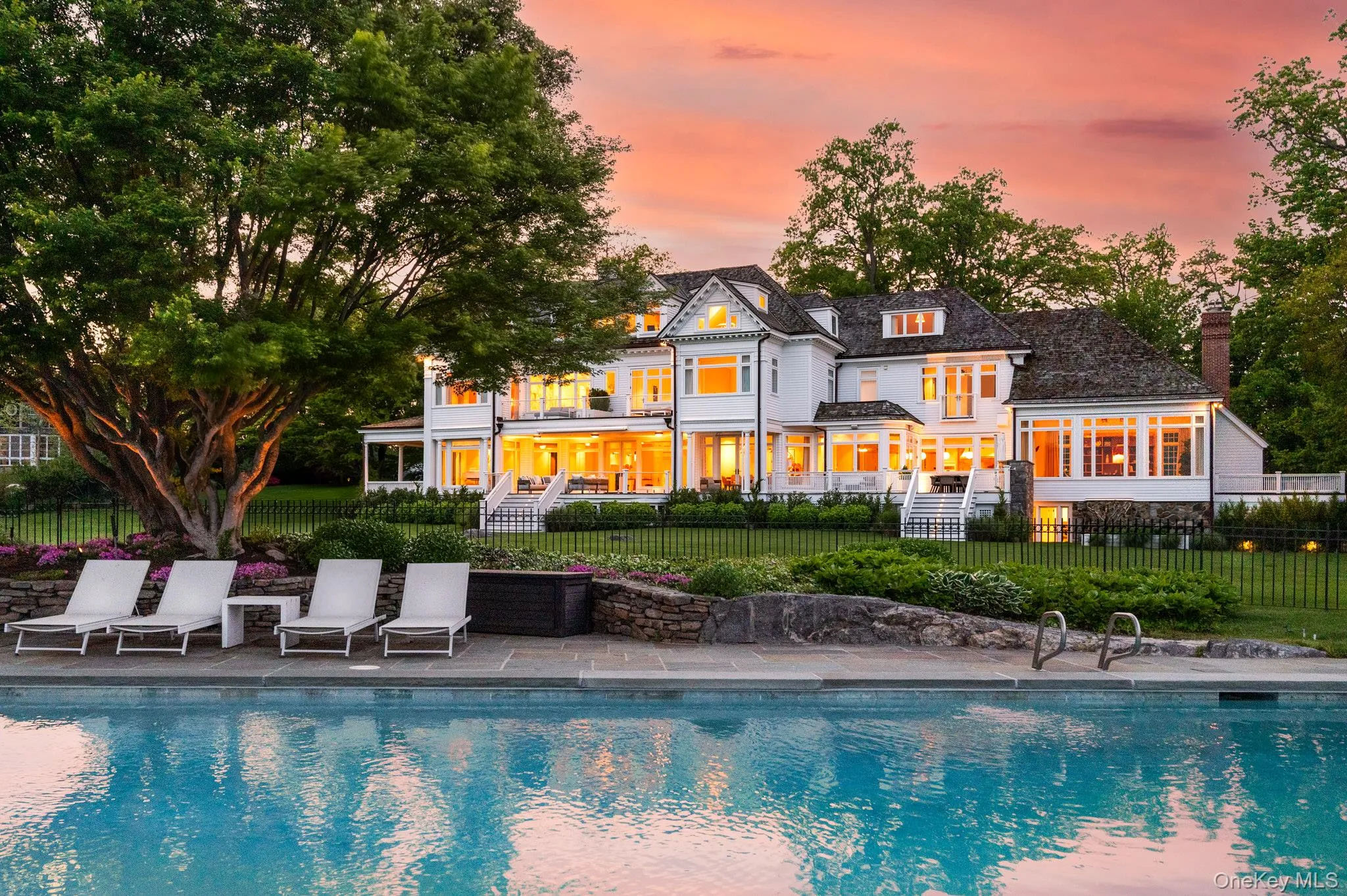 217 Hommocks Road, Mamaroneck, NY, 7 Bedrooms Bedrooms, 15 Rooms Rooms,9 BathroomsBathrooms,Residential,For Rent,Hommocks,0,962398 217 Hommocks Road, Mamaroneck, NY, 7 Bedrooms Bedrooms, 15 Rooms Rooms,9 BathroomsBathrooms,Residential,For Rent,Hommocks,0,962398