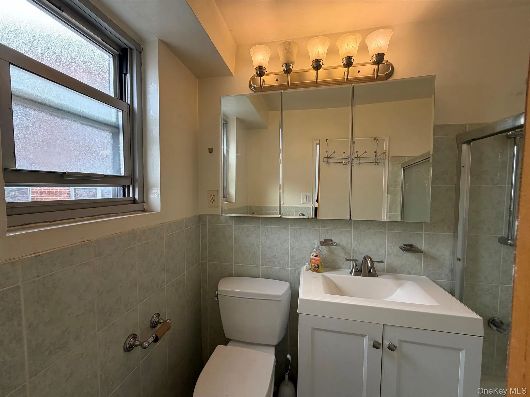 85-15 Main Street, New York, NY, 3 Bedrooms Bedrooms, 6 Rooms Rooms,2 BathroomsBathrooms,Residential,For Rent,Main,0,962416 85-15 Main Street, New York, NY, 3 Bedrooms Bedrooms, 6 Rooms Rooms,2 BathroomsBathrooms,Residential,For Rent,Main,0,962416