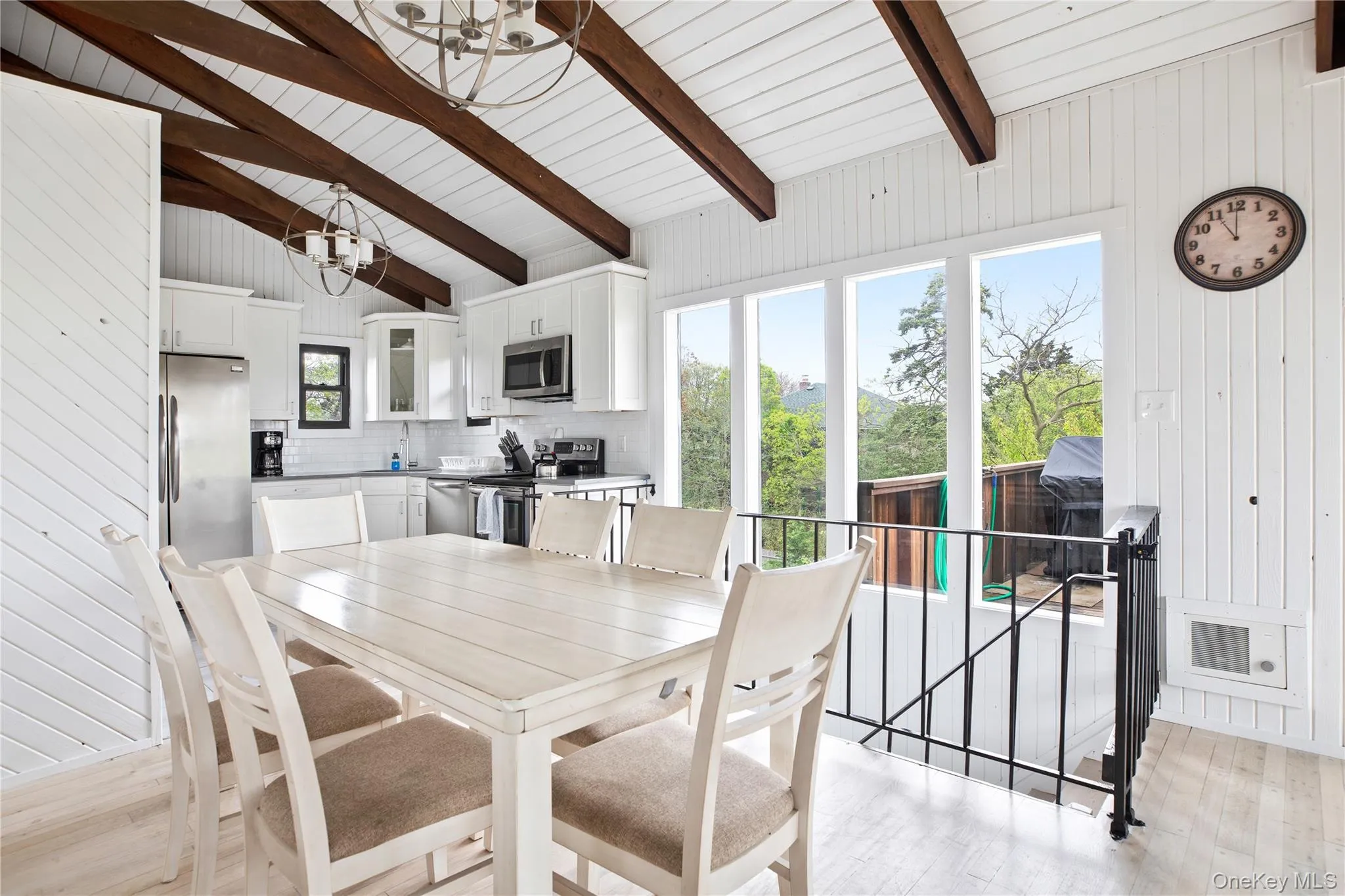 26 Duneway Avenue, Islip, NY, 5 Bedrooms Bedrooms, 6 Rooms Rooms,2 BathroomsBathrooms,Residential,For Rent,Duneway,0,962437 26 Duneway Avenue, Islip, NY, 5 Bedrooms Bedrooms, 6 Rooms Rooms,2 BathroomsBathrooms,Residential,For Rent,Duneway,0,962437