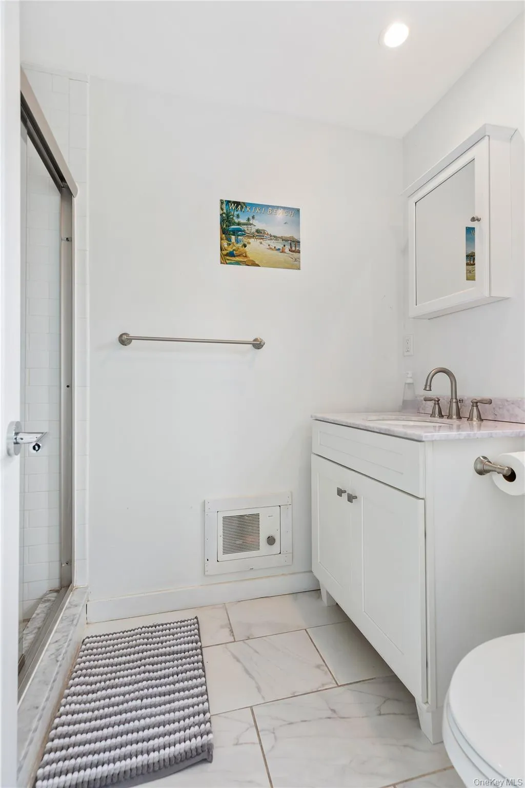 26 Duneway Avenue, Islip, NY, 5 Bedrooms Bedrooms, 6 Rooms Rooms,2 BathroomsBathrooms,Residential,For Rent,Duneway,0,962437 26 Duneway Avenue, Islip, NY, 5 Bedrooms Bedrooms, 6 Rooms Rooms,2 BathroomsBathrooms,Residential,For Rent,Duneway,0,962437