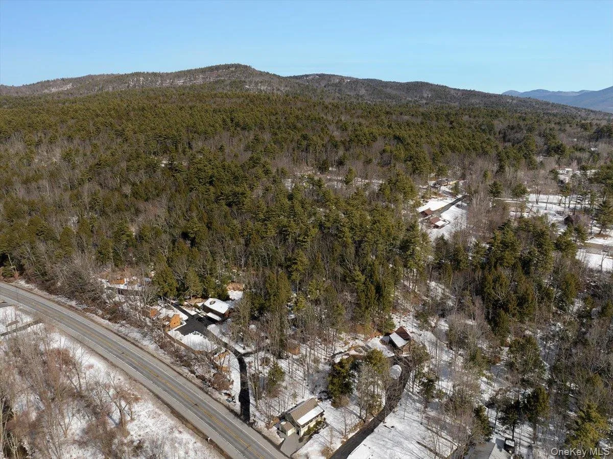 2876 Route 9, Lake George, NY, 2 Bedrooms Bedrooms, 6 Rooms Rooms,1 BathroomBathrooms,Residential,For Rent,Route 9,0,962444 2876 Route 9, Lake George, NY, 2 Bedrooms Bedrooms, 6 Rooms Rooms,1 BathroomBathrooms,Residential,For Rent,Route 9,0,962444