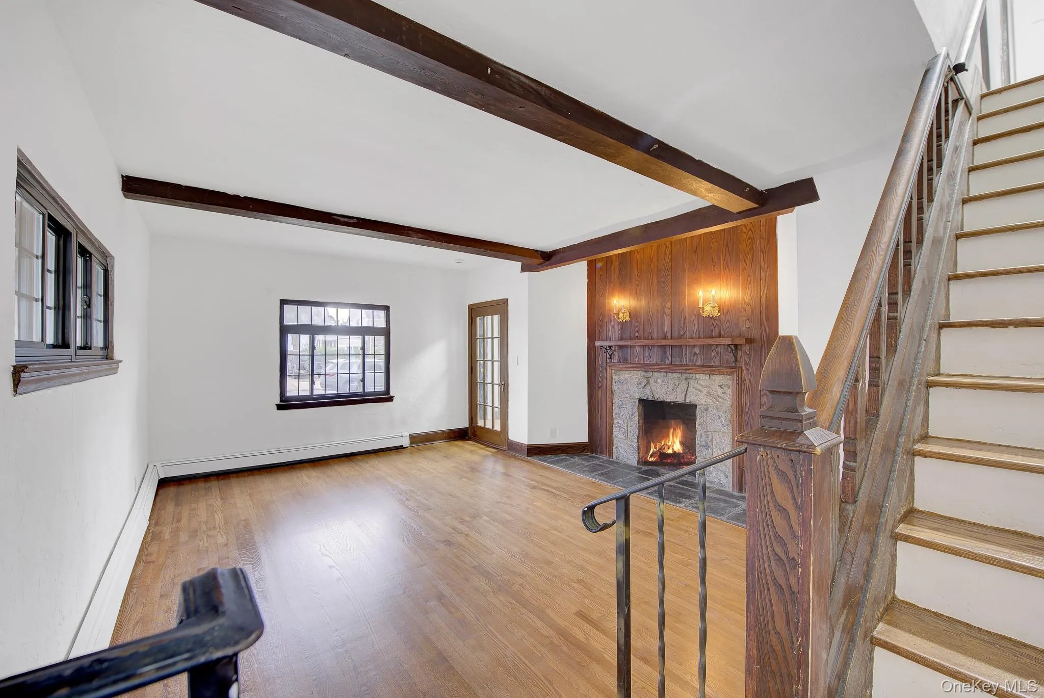 54 Surrey Lane, Hempstead, NY, 3 Bedrooms Bedrooms, 7 Rooms Rooms,1 BathroomBathrooms,Residential,For Rent,Surrey,0,962454 54 Surrey Lane, Hempstead, NY, 3 Bedrooms Bedrooms, 7 Rooms Rooms,1 BathroomBathrooms,Residential,For Rent,Surrey,0,962454