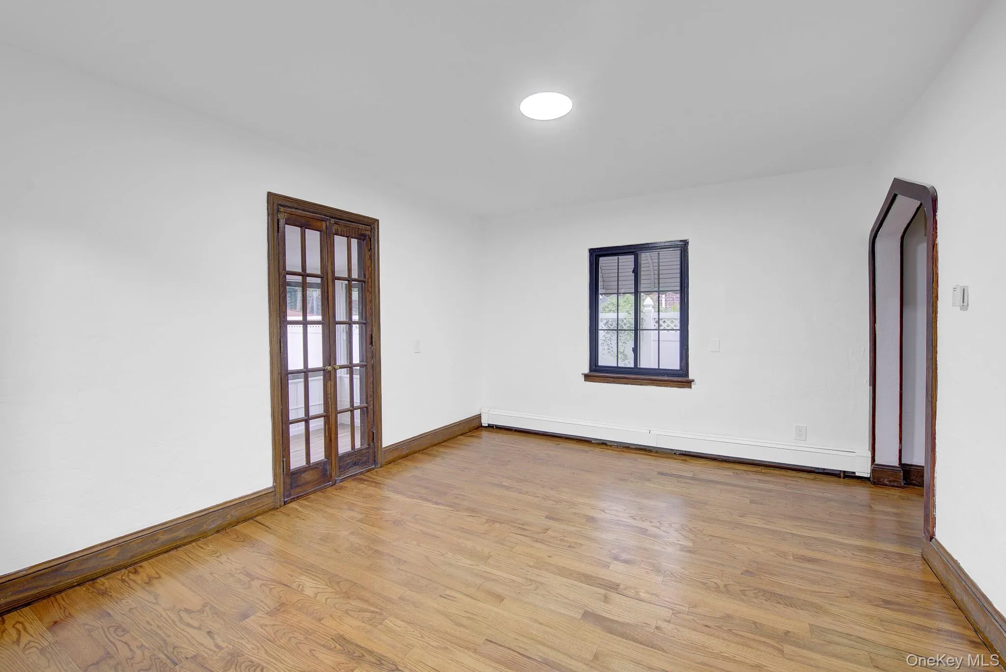 54 Surrey Lane, Hempstead, NY, 3 Bedrooms Bedrooms, 7 Rooms Rooms,1 BathroomBathrooms,Residential,For Rent,Surrey,0,962454 54 Surrey Lane, Hempstead, NY, 3 Bedrooms Bedrooms, 7 Rooms Rooms,1 BathroomBathrooms,Residential,For Rent,Surrey,0,962454