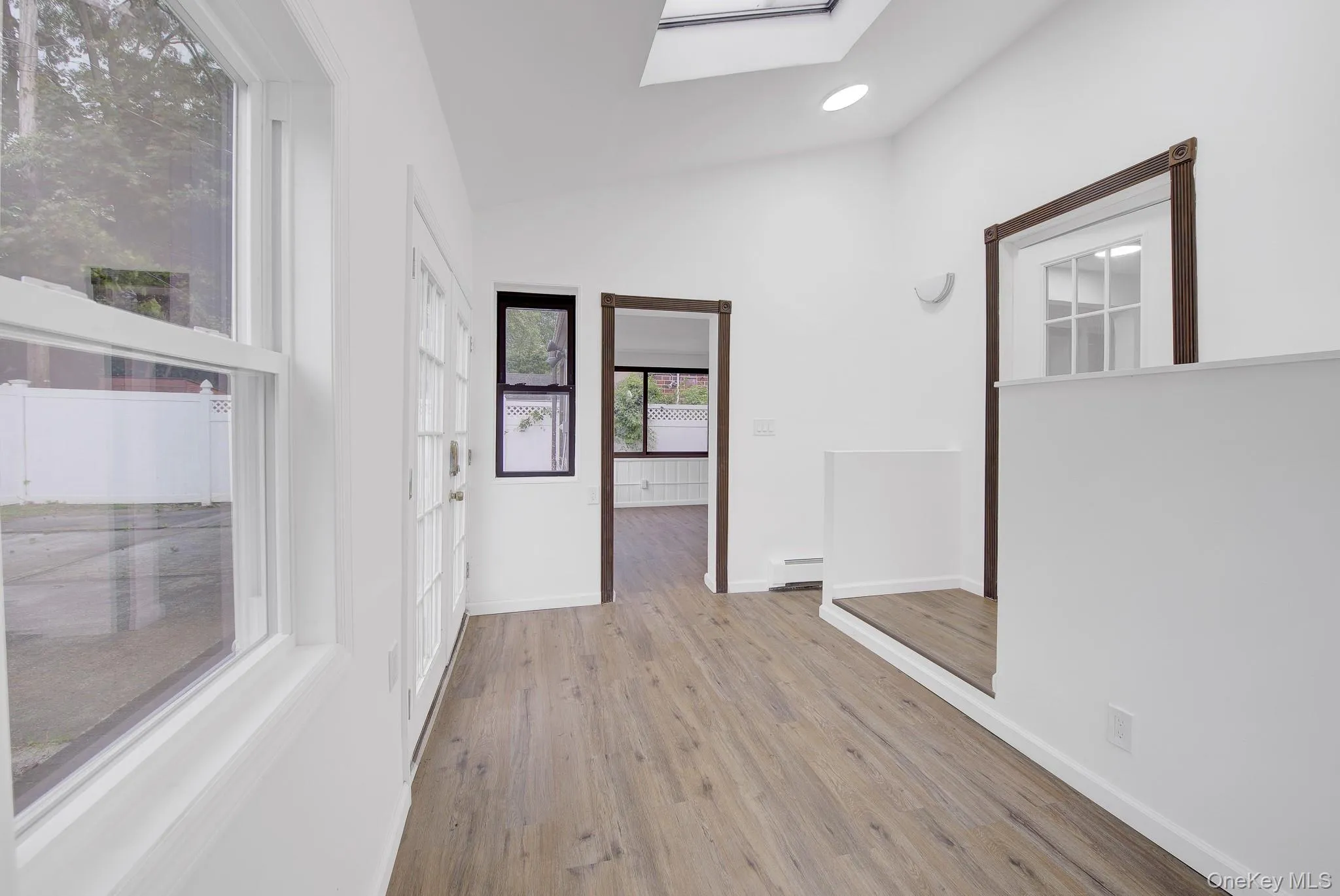54 Surrey Lane, Hempstead, NY, 3 Bedrooms Bedrooms, 7 Rooms Rooms,1 BathroomBathrooms,Residential,For Rent,Surrey,0,962454 54 Surrey Lane, Hempstead, NY, 3 Bedrooms Bedrooms, 7 Rooms Rooms,1 BathroomBathrooms,Residential,For Rent,Surrey,0,962454