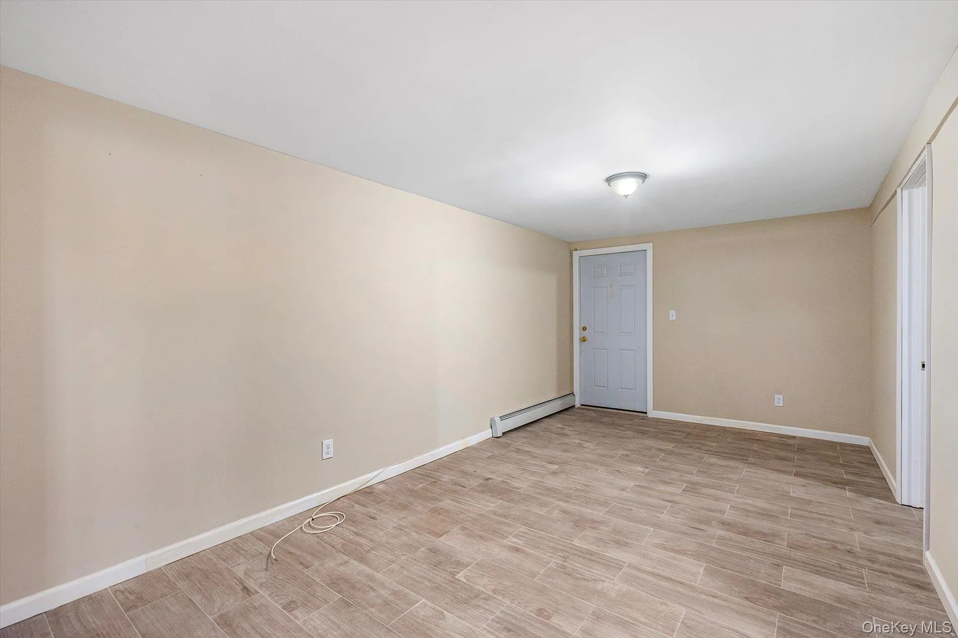 93 Garfield Boulevard, Babylon, NY, 3 Bedrooms Bedrooms, 6 Rooms Rooms,2 BathroomsBathrooms,Residential Lease,For Rent,Garfield,0,962505 93 Garfield Boulevard, Babylon, NY, 3 Bedrooms Bedrooms, 6 Rooms Rooms,2 BathroomsBathrooms,Residential Lease,For Rent,Garfield,0,962505