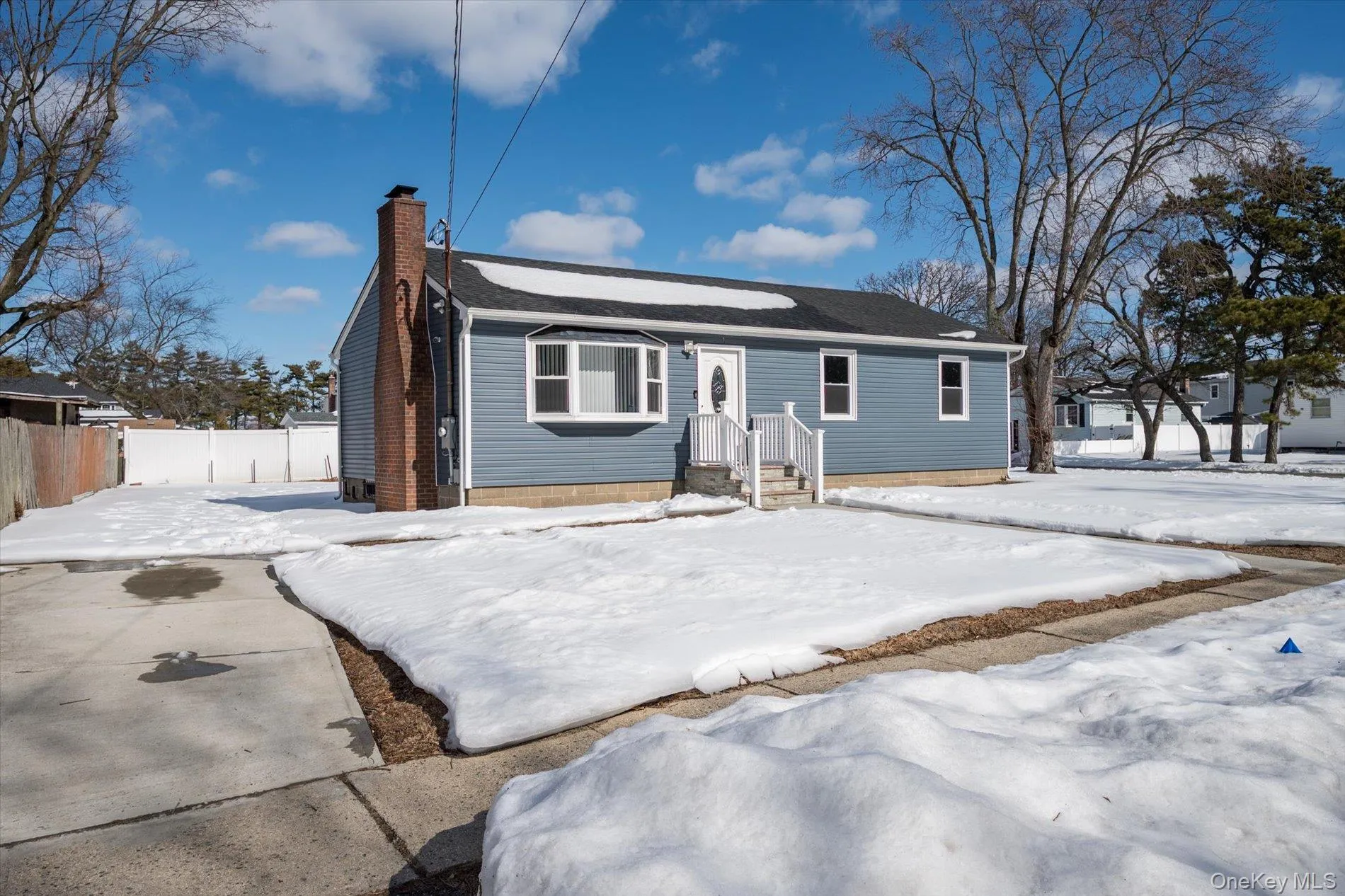 93 Garfield Boulevard, Babylon, NY, 3 Bedrooms Bedrooms, 6 Rooms Rooms,2 BathroomsBathrooms,Residential Lease,For Rent,Garfield,0,962505 93 Garfield Boulevard, Babylon, NY, 3 Bedrooms Bedrooms, 6 Rooms Rooms,2 BathroomsBathrooms,Residential Lease,For Rent,Garfield,0,962505