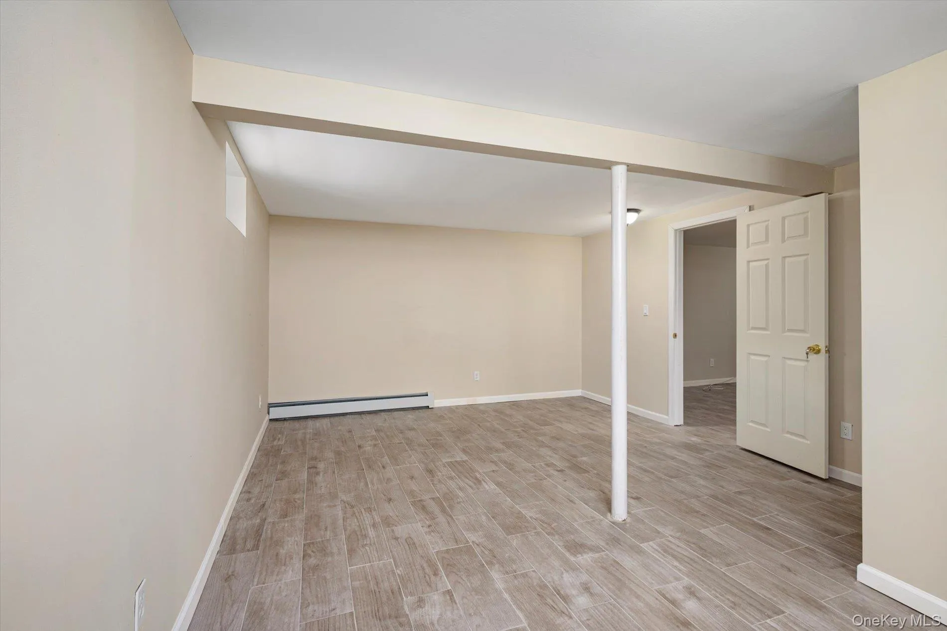 93 Garfield Boulevard, Babylon, NY, 3 Bedrooms Bedrooms, 6 Rooms Rooms,2 BathroomsBathrooms,Residential Lease,For Rent,Garfield,0,962505 93 Garfield Boulevard, Babylon, NY, 3 Bedrooms Bedrooms, 6 Rooms Rooms,2 BathroomsBathrooms,Residential Lease,For Rent,Garfield,0,962505