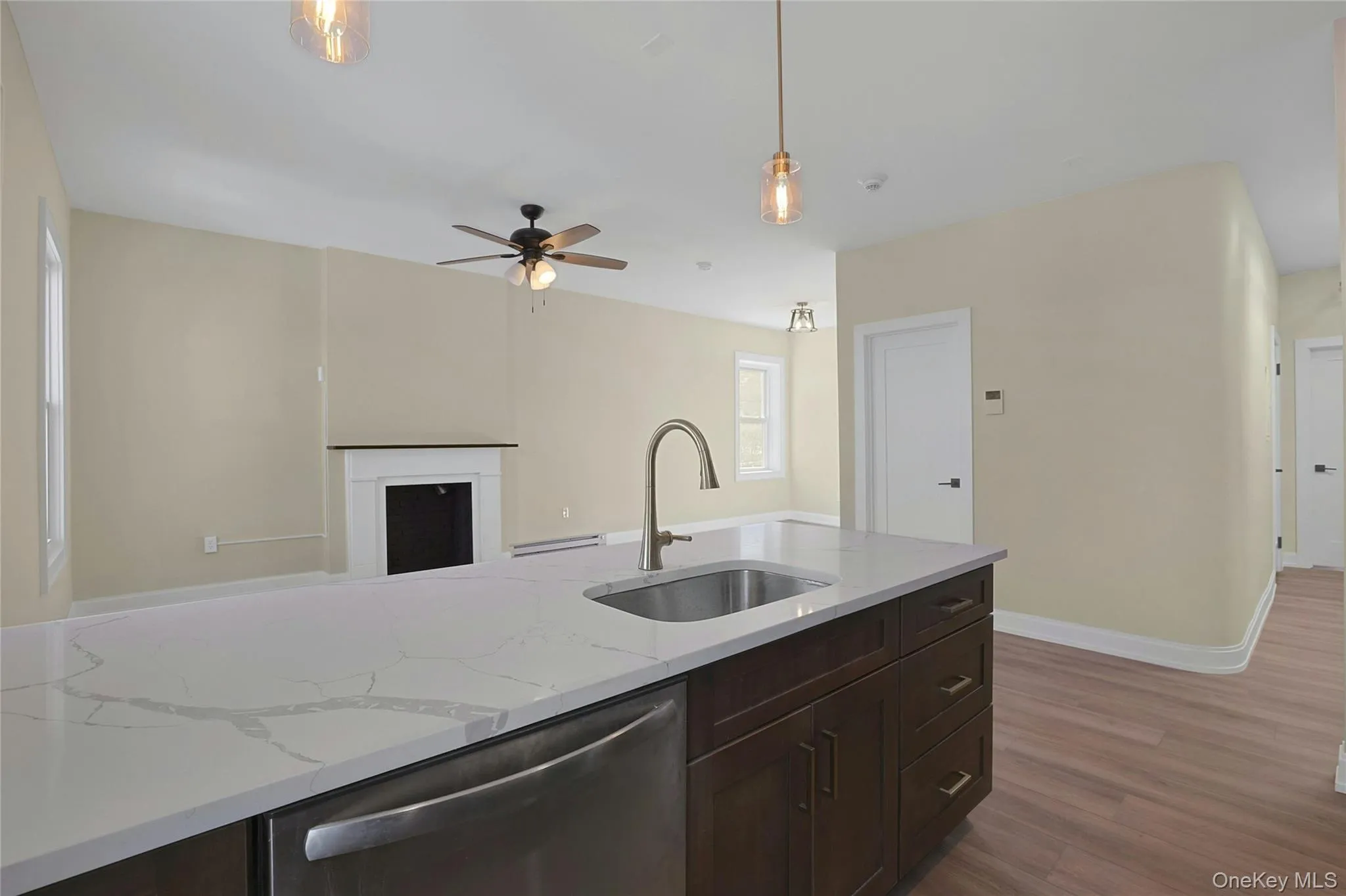 77 Broadway, Orangetown, NY, 2 Bedrooms Bedrooms, 6 Rooms Rooms,1 BathroomBathrooms,Residential Lease,For Rent,Broadway,0,962509 77 Broadway, Orangetown, NY, 2 Bedrooms Bedrooms, 6 Rooms Rooms,1 BathroomBathrooms,Residential Lease,For Rent,Broadway,0,962509