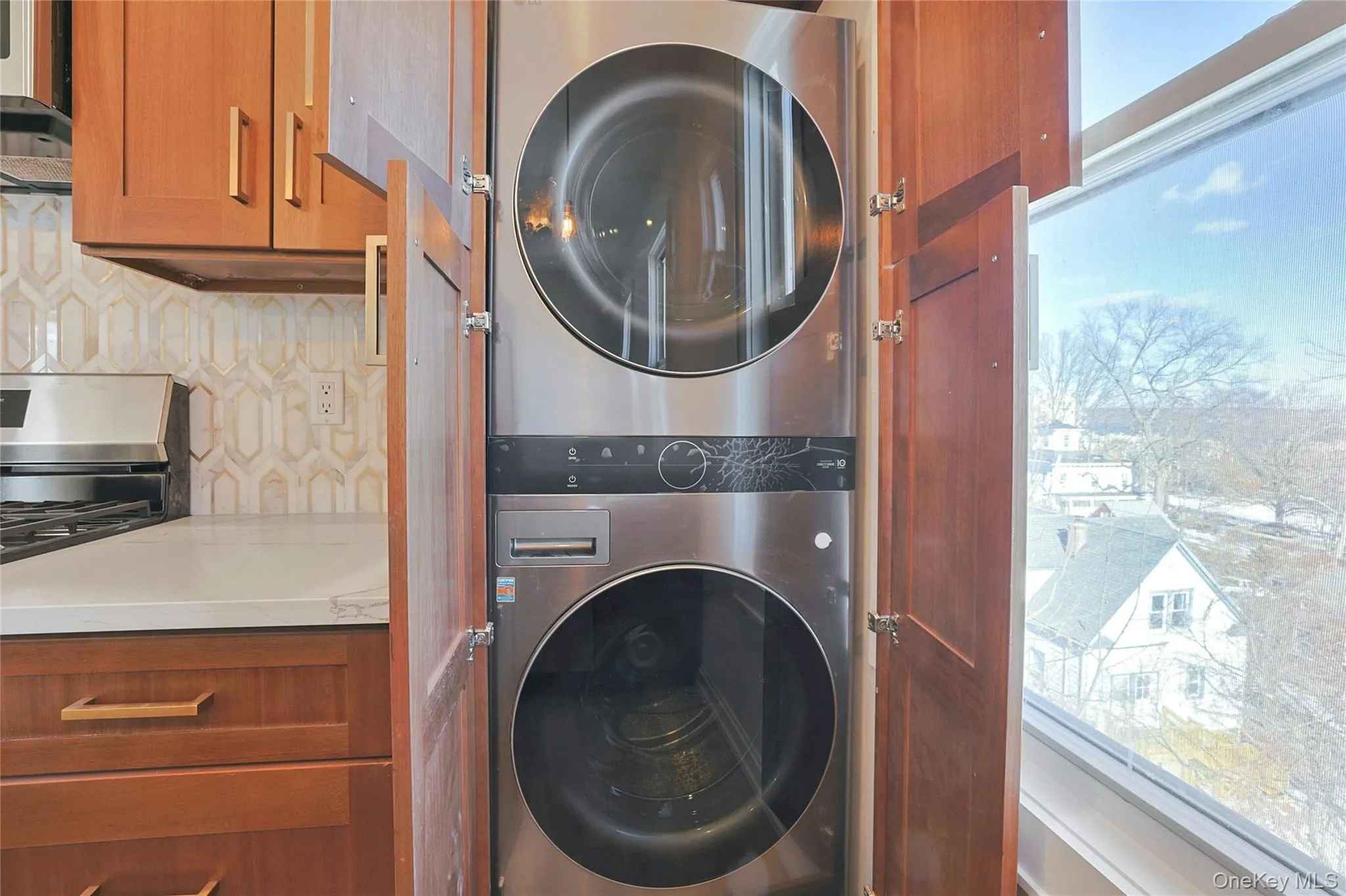 77 Broadway, Orangetown, NY, 2 Bedrooms Bedrooms, 6 Rooms Rooms,1 BathroomBathrooms,Residential Lease,For Rent,Broadway,0,962509 77 Broadway, Orangetown, NY, 2 Bedrooms Bedrooms, 6 Rooms Rooms,1 BathroomBathrooms,Residential Lease,For Rent,Broadway,0,962509