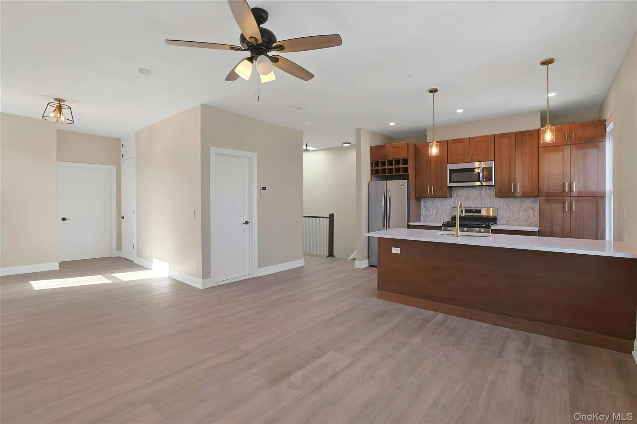 77 Broadway, Orangetown, NY, 2 Bedrooms Bedrooms, 6 Rooms Rooms,1 BathroomBathrooms,Residential Lease,For Rent,Broadway,0,962509 77 Broadway, Orangetown, NY, 2 Bedrooms Bedrooms, 6 Rooms Rooms,1 BathroomBathrooms,Residential Lease,For Rent,Broadway,0,962509