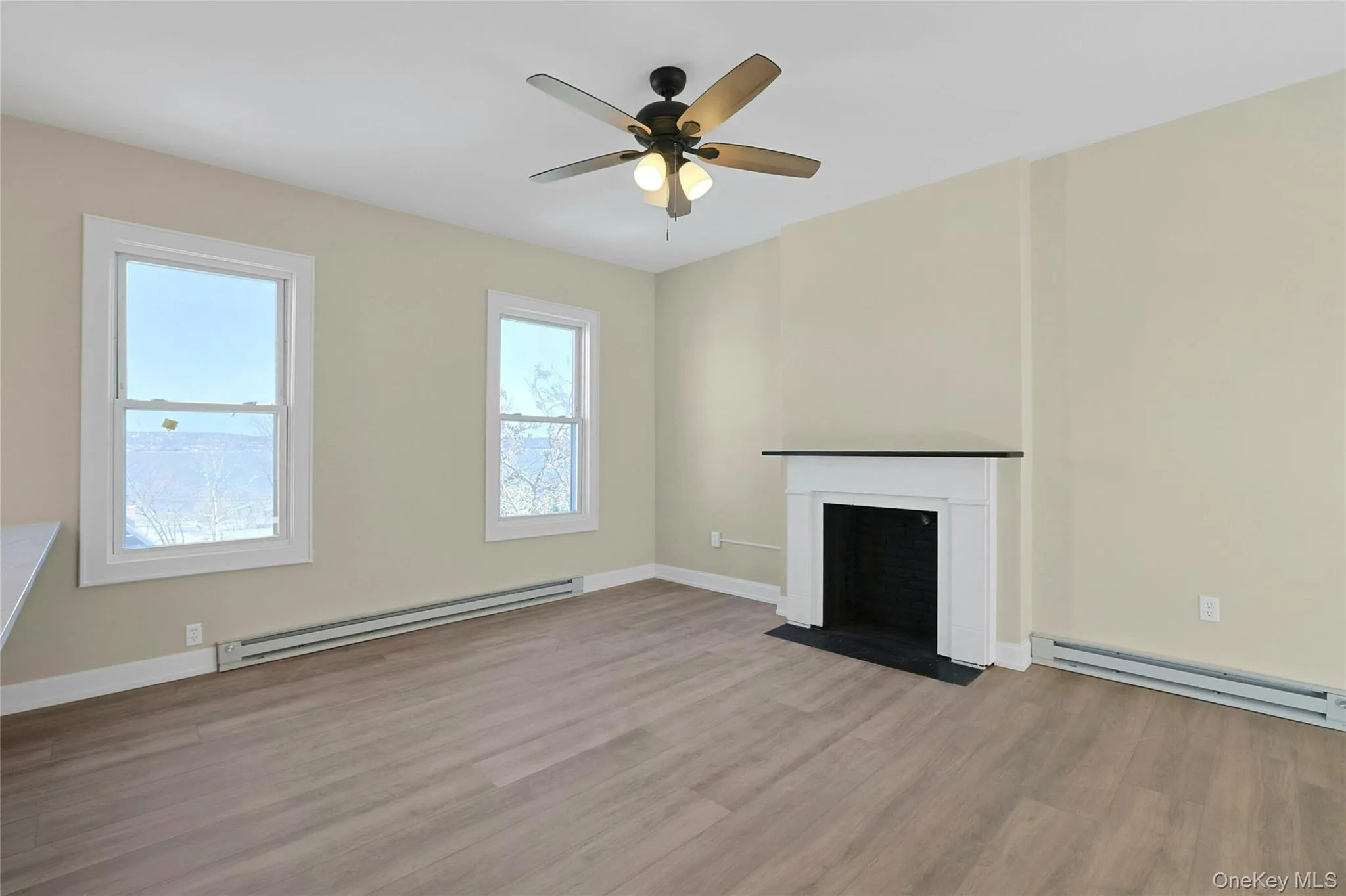 77 Broadway, Orangetown, NY, 2 Bedrooms Bedrooms, 6 Rooms Rooms,1 BathroomBathrooms,Residential Lease,For Rent,Broadway,0,962509 77 Broadway, Orangetown, NY, 2 Bedrooms Bedrooms, 6 Rooms Rooms,1 BathroomBathrooms,Residential Lease,For Rent,Broadway,0,962509