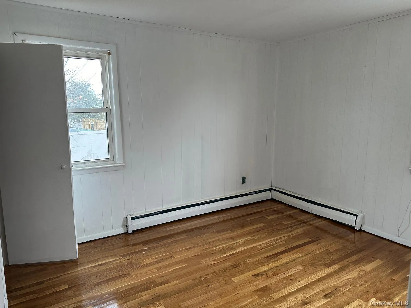 109 Pratt Street, West Babylon, NY, 4 Bedrooms Bedrooms, 7 Rooms Rooms,2 BathroomsBathrooms,Residential Lease,For Rent,Pratt,0,962514 109 Pratt Street, West Babylon, NY, 4 Bedrooms Bedrooms, 7 Rooms Rooms,2 BathroomsBathrooms,Residential Lease,For Rent,Pratt,0,962514