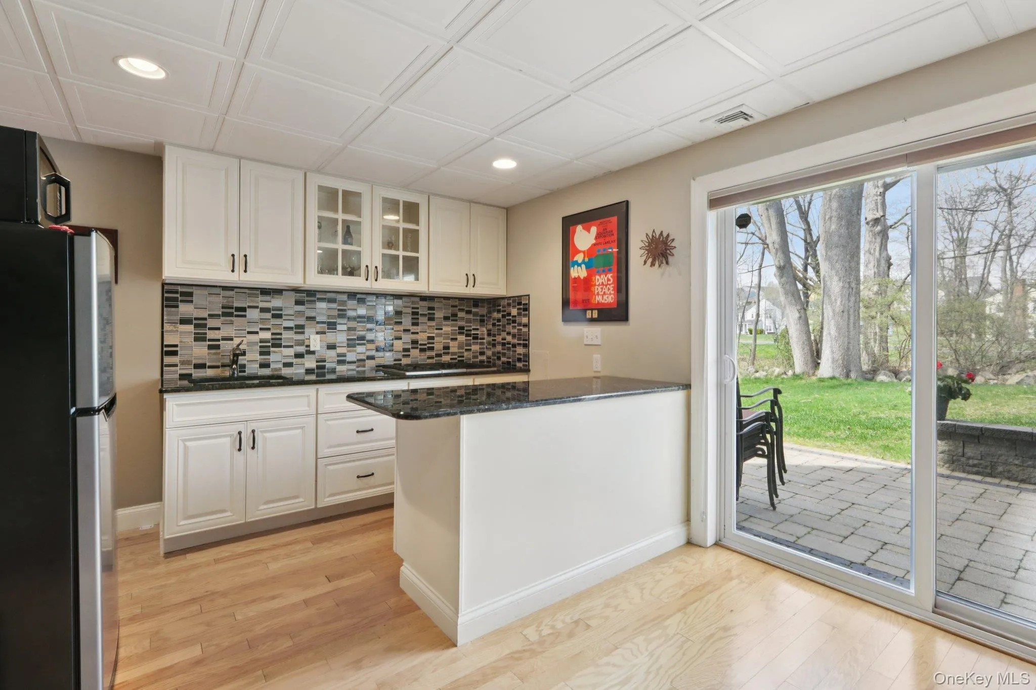 Party preparation made easy with the location of the kitchen. Party preparation made easy with the location of the kitchen.