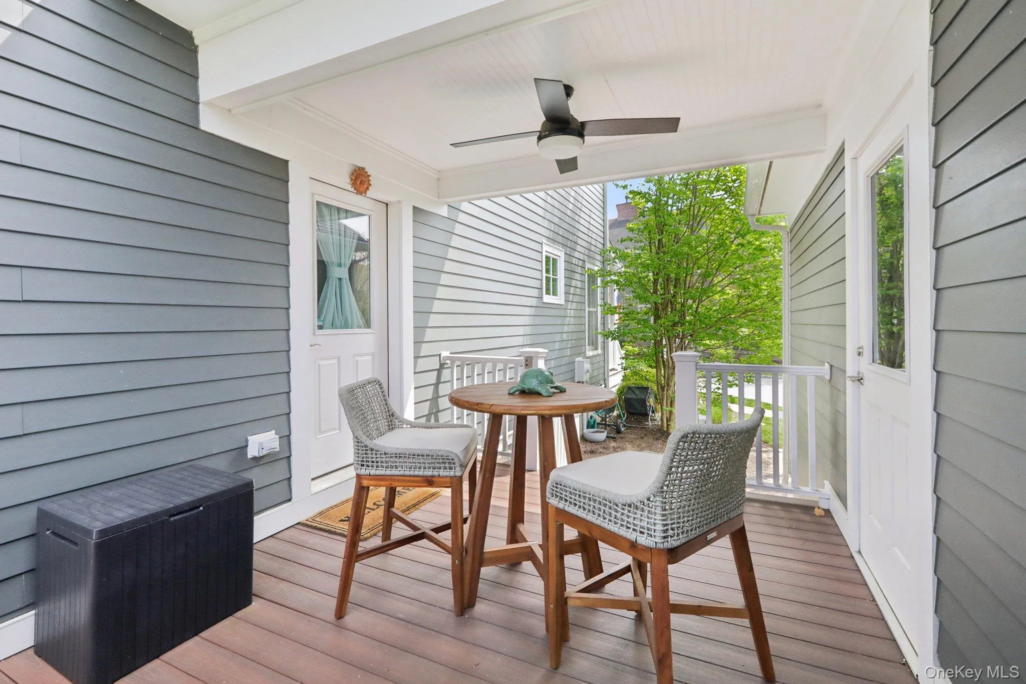 The breezeway is a quiet spot to have a beverage at the end of you day! The breezeway is a quiet spot to have a beverage at the end of you day!