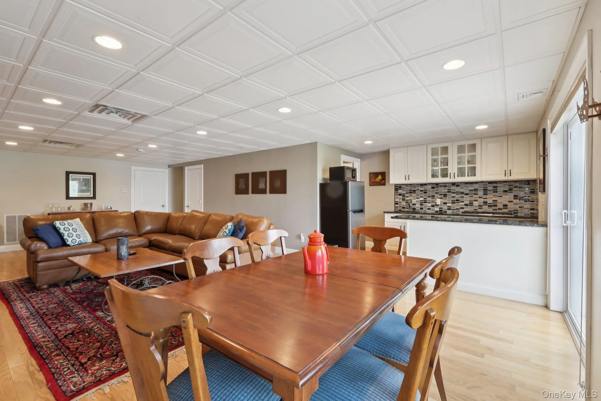 The second kitchen feature accommodates outdoor dining The second kitchen feature accommodates outdoor dining