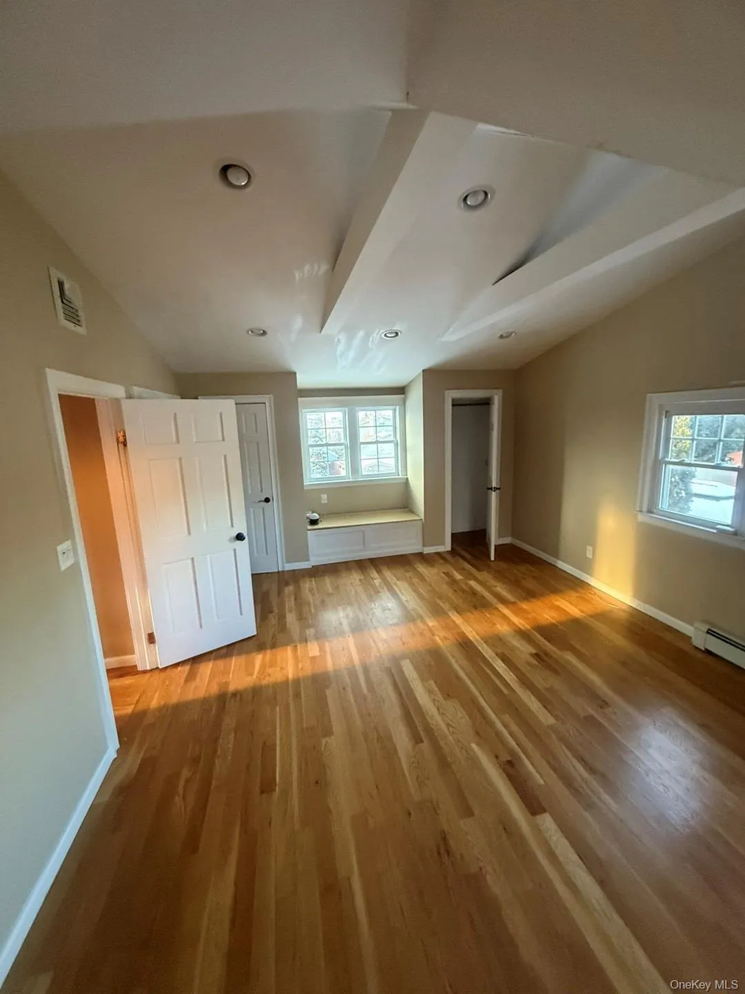 396 Chestnut Avenue, Hempstead, NY, 6 Bedrooms Bedrooms, 9 Rooms Rooms,3 BathroomsBathrooms,Residential Lease,For Rent,Chestnut,0,962525 396 Chestnut Avenue, Hempstead, NY, 6 Bedrooms Bedrooms, 9 Rooms Rooms,3 BathroomsBathrooms,Residential Lease,For Rent,Chestnut,0,962525