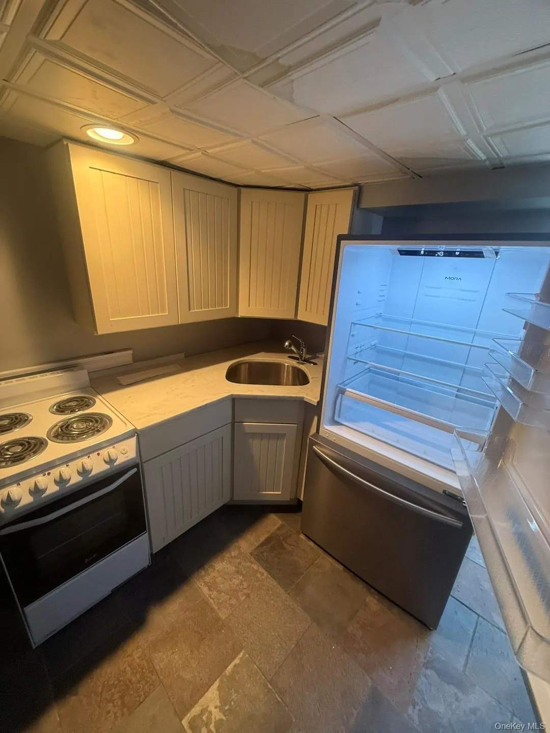 396 Chestnut Avenue, Hempstead, NY, 6 Bedrooms Bedrooms, 9 Rooms Rooms,3 BathroomsBathrooms,Residential Lease,For Rent,Chestnut,0,962525 396 Chestnut Avenue, Hempstead, NY, 6 Bedrooms Bedrooms, 9 Rooms Rooms,3 BathroomsBathrooms,Residential Lease,For Rent,Chestnut,0,962525