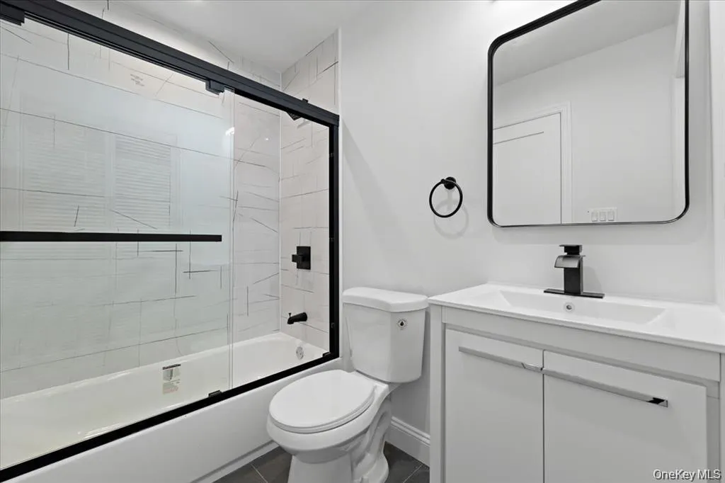 89 Thurton Place, Yonkers, NY, 3 Bedrooms Bedrooms, 8 Rooms Rooms,4 BathroomsBathrooms,Residential Lease,For Rent,Thurton,0,962527 89 Thurton Place, Yonkers, NY, 3 Bedrooms Bedrooms, 8 Rooms Rooms,4 BathroomsBathrooms,Residential Lease,For Rent,Thurton,0,962527