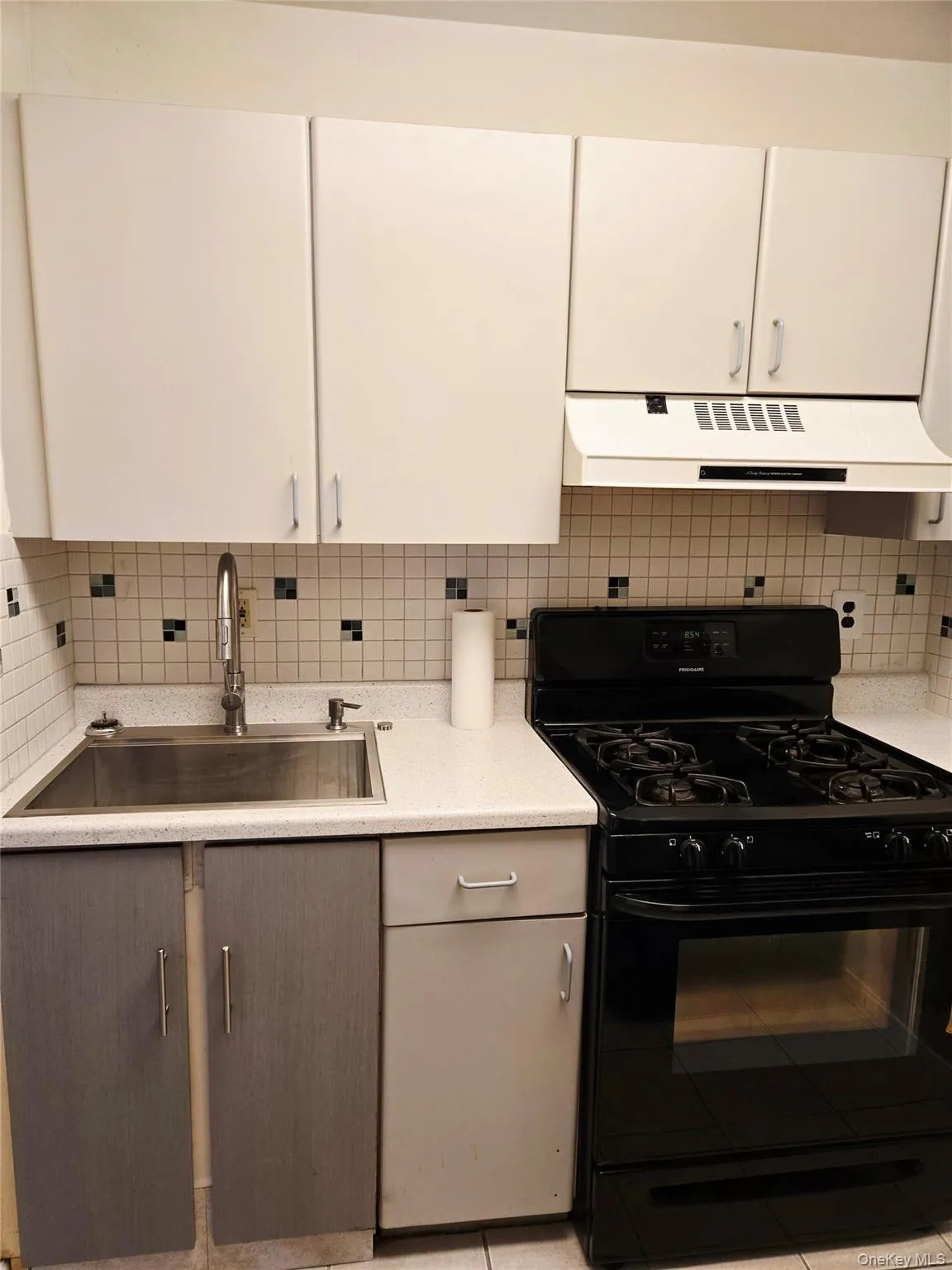 7 Boulder, Brookhaven, NY, 2 Bedrooms Bedrooms, 5 Rooms Rooms,1 BathroomBathrooms,Residential Lease,For Rent,Boulder,0,962535 7 Boulder, Brookhaven, NY, 2 Bedrooms Bedrooms, 5 Rooms Rooms,1 BathroomBathrooms,Residential Lease,For Rent,Boulder,0,962535