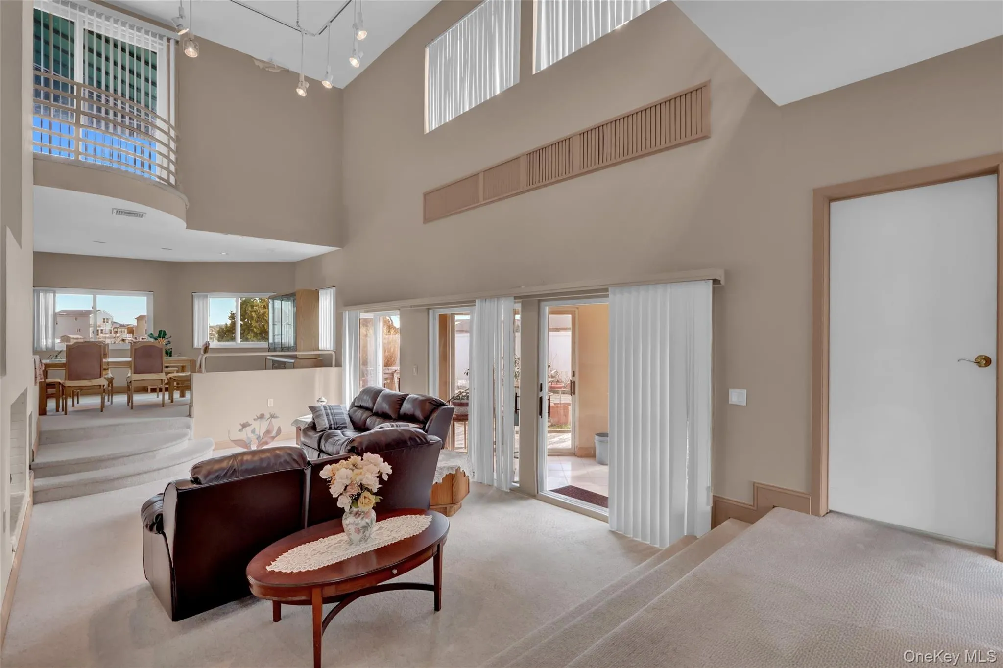 49 Dolphin Lane, Babylon, NY, 5 Bedrooms Bedrooms, 11 Rooms Rooms,3 BathroomsBathrooms,Residential,For Rent,Dolphin,0,962537 49 Dolphin Lane, Babylon, NY, 5 Bedrooms Bedrooms, 11 Rooms Rooms,3 BathroomsBathrooms,Residential,For Rent,Dolphin,0,962537