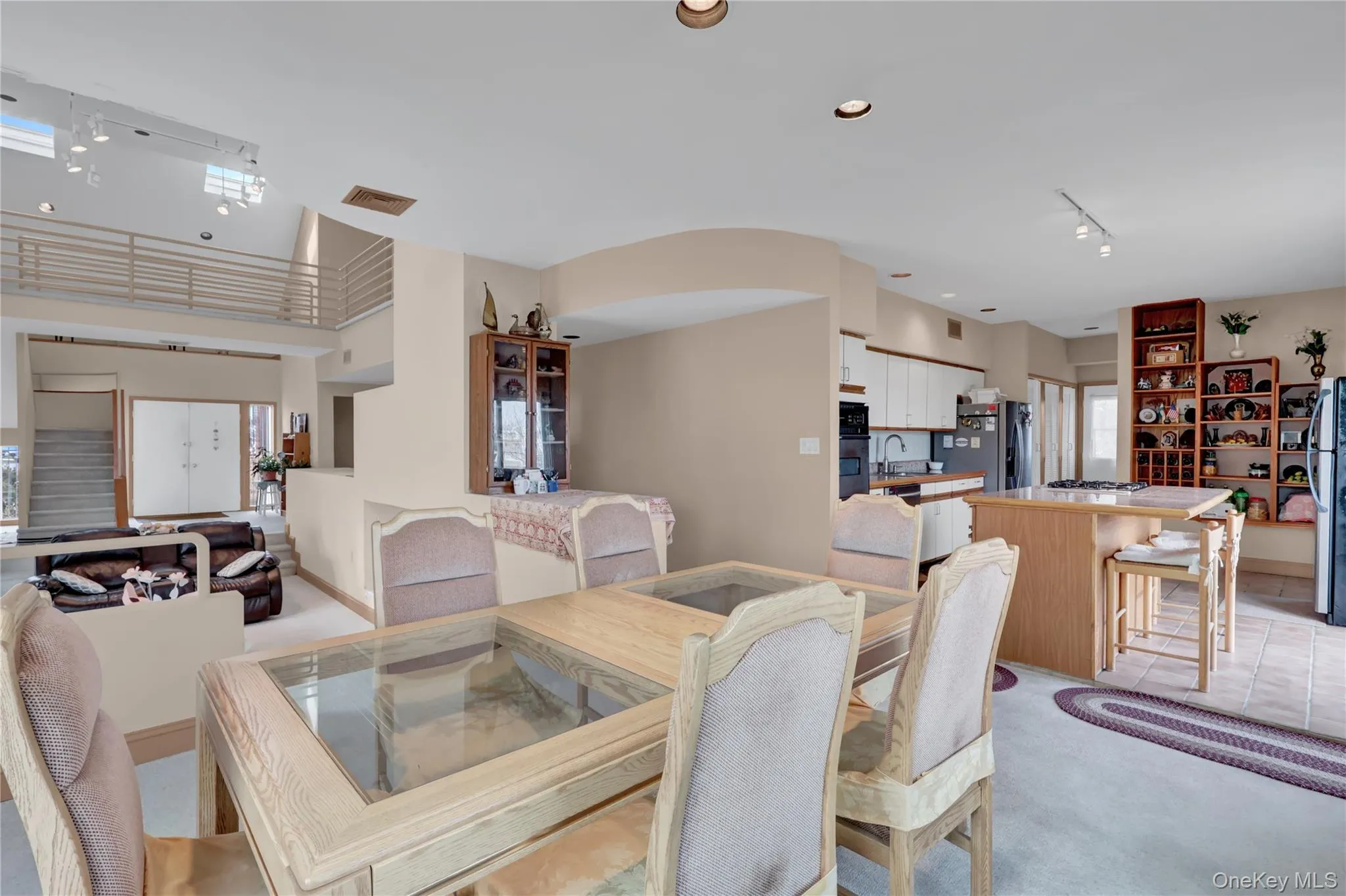 49 Dolphin Lane, Babylon, NY, 5 Bedrooms Bedrooms, 11 Rooms Rooms,3 BathroomsBathrooms,Residential,For Rent,Dolphin,0,962537 49 Dolphin Lane, Babylon, NY, 5 Bedrooms Bedrooms, 11 Rooms Rooms,3 BathroomsBathrooms,Residential,For Rent,Dolphin,0,962537